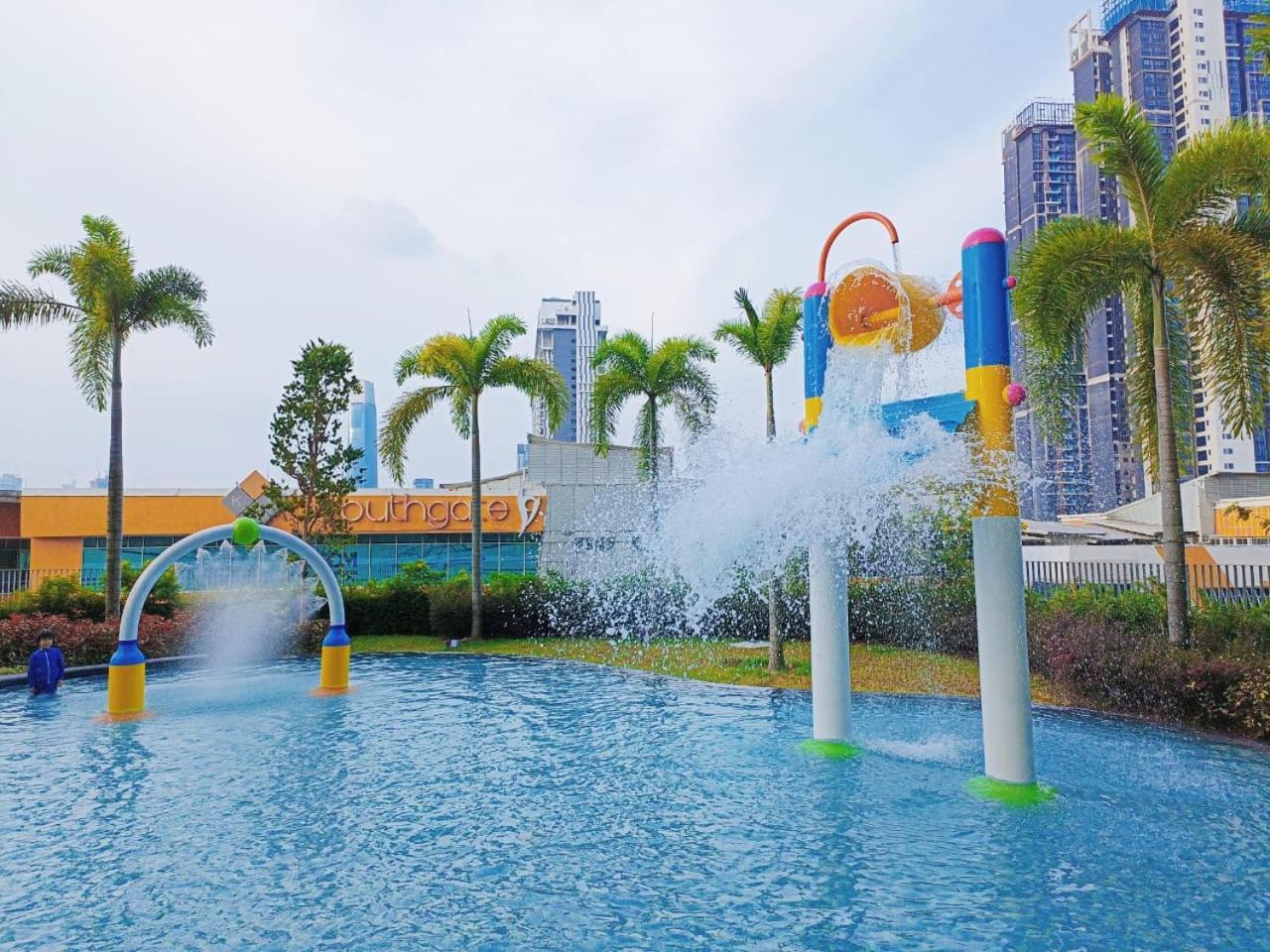 KLCity & KLCC View Modern Style 2R2B - 6 pax
