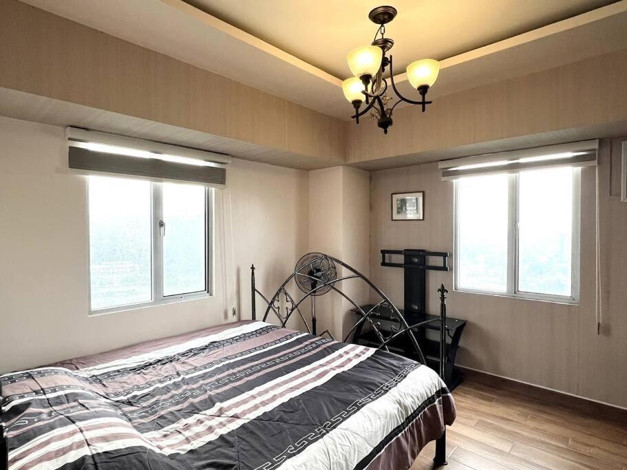 2-BR condo unit in IT Park view 4