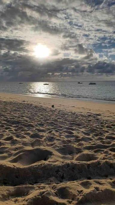 Residencial Taormina - apartamento à beira-mar novinho!