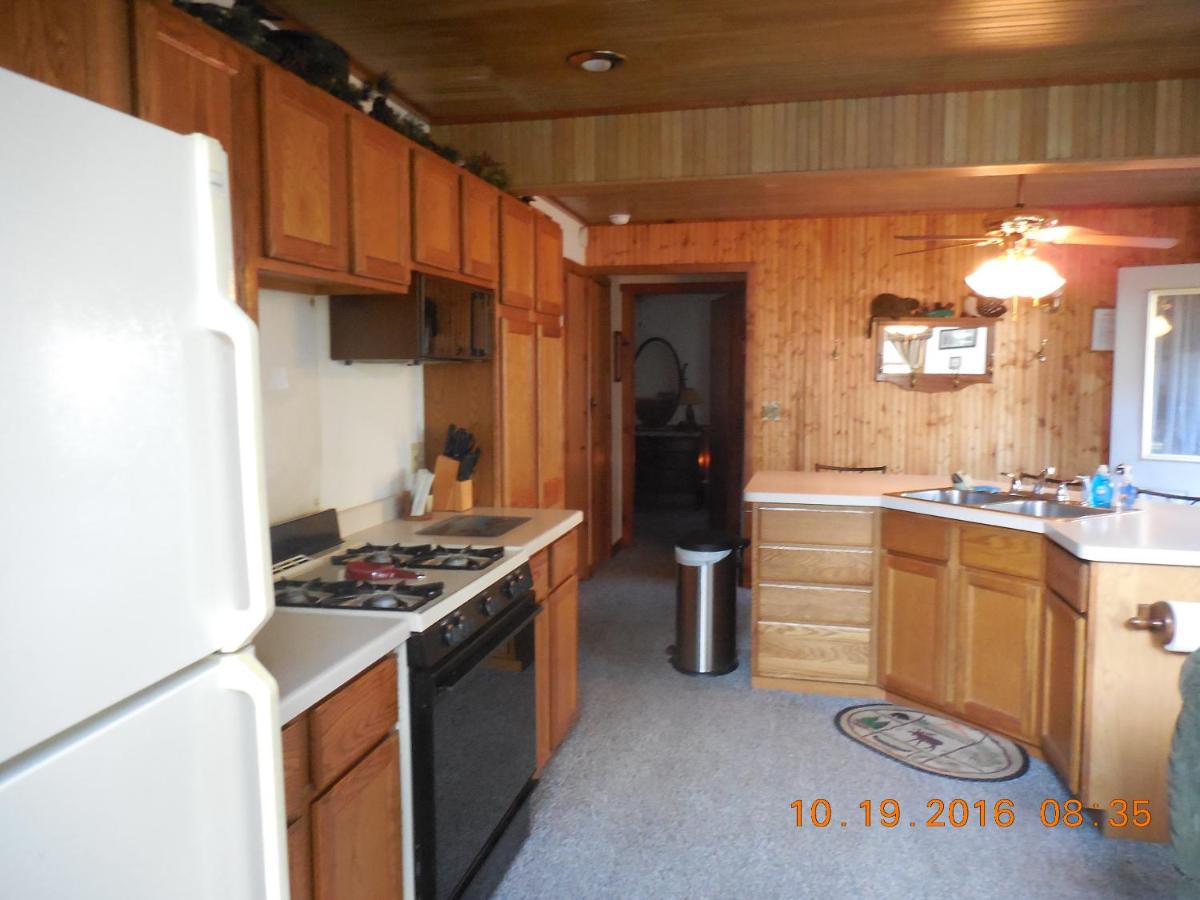 Duxbury - Coachlite Resort view 4