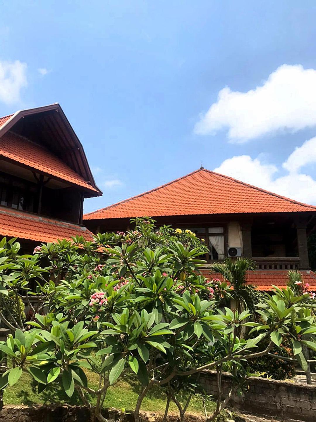 Pande Permai Bungalows