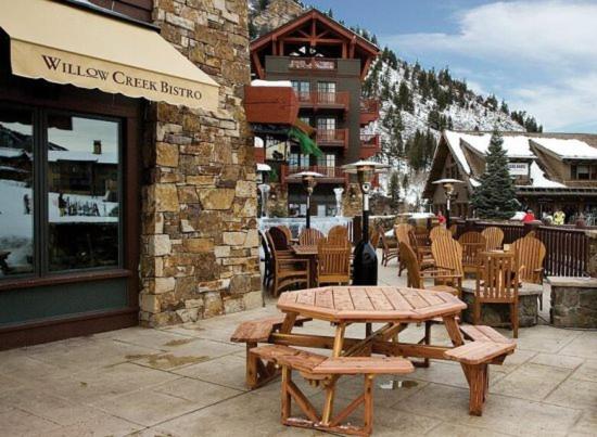 The Ritz Carlton Residences Aspen view 4