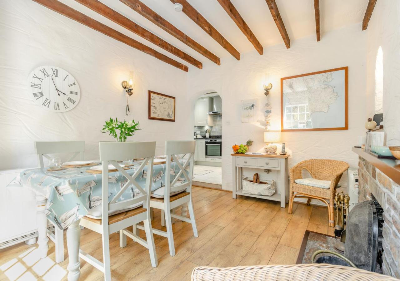 3 Bed in Helford oc-dowrpe