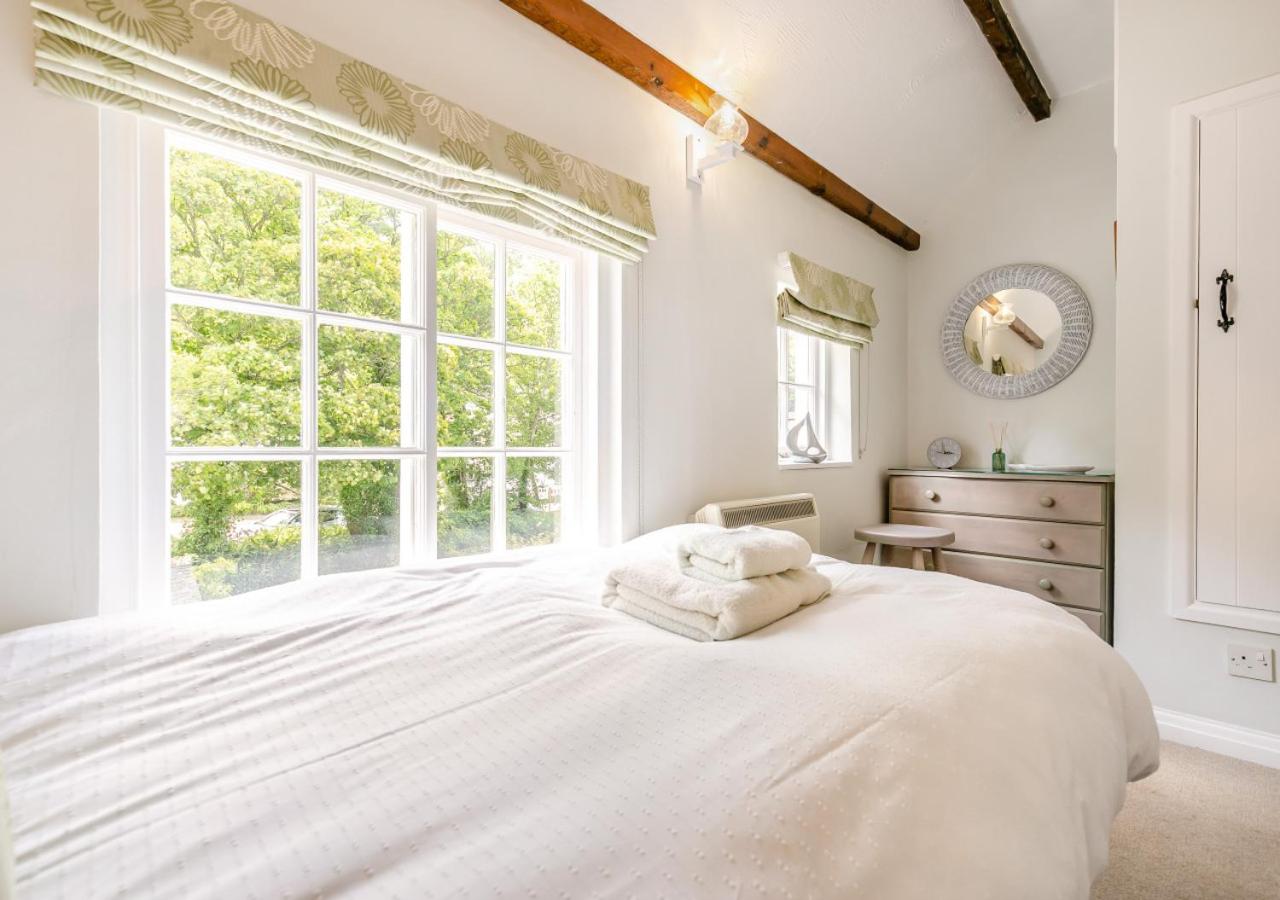 3 Bed in Helford oc-dowrpe