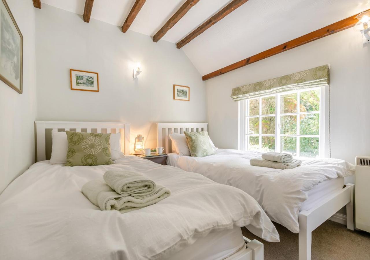 3 Bed in Helford oc-dowrpe