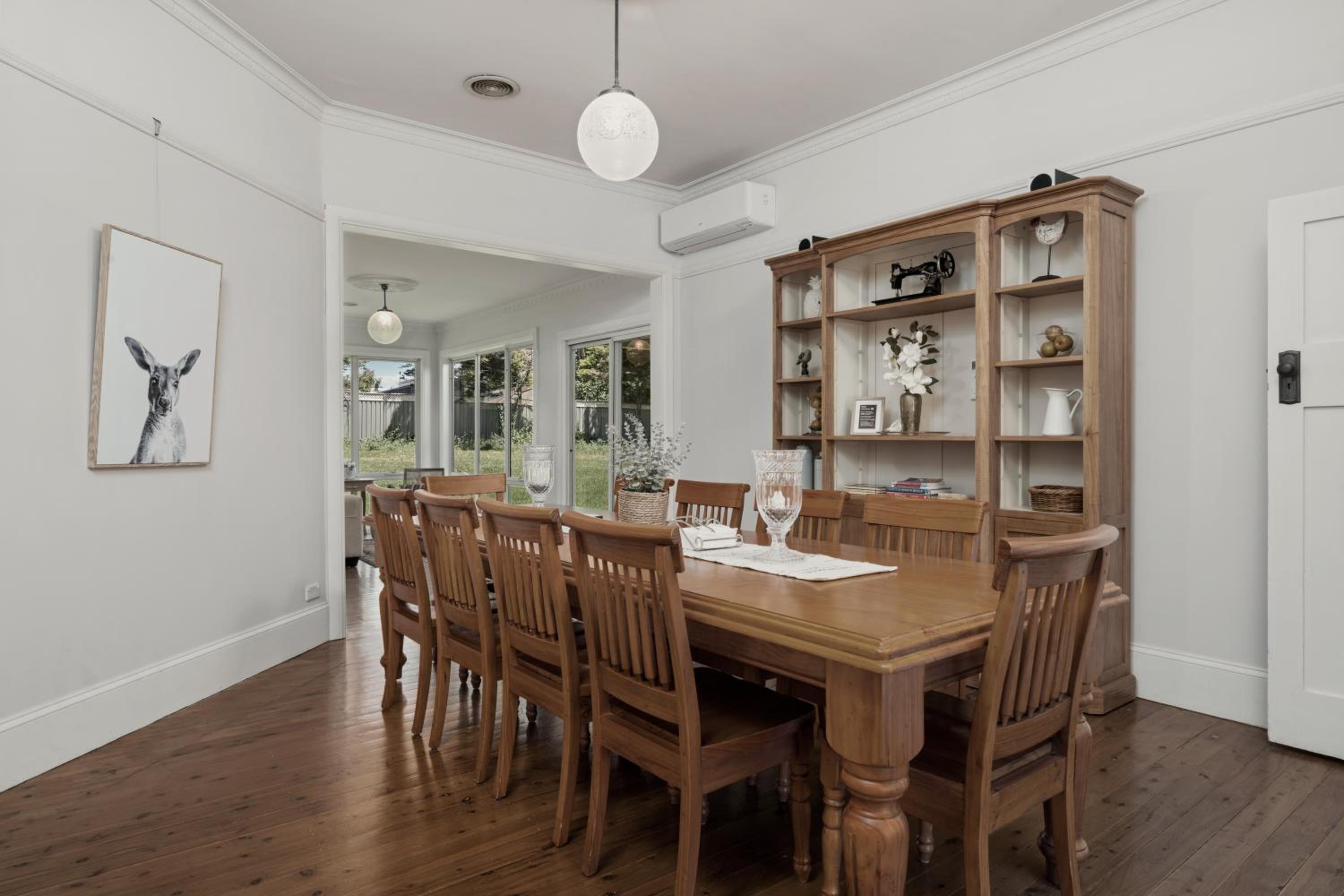 The Avenue Anahdale - Hidden 2.7 Acre Estate in town