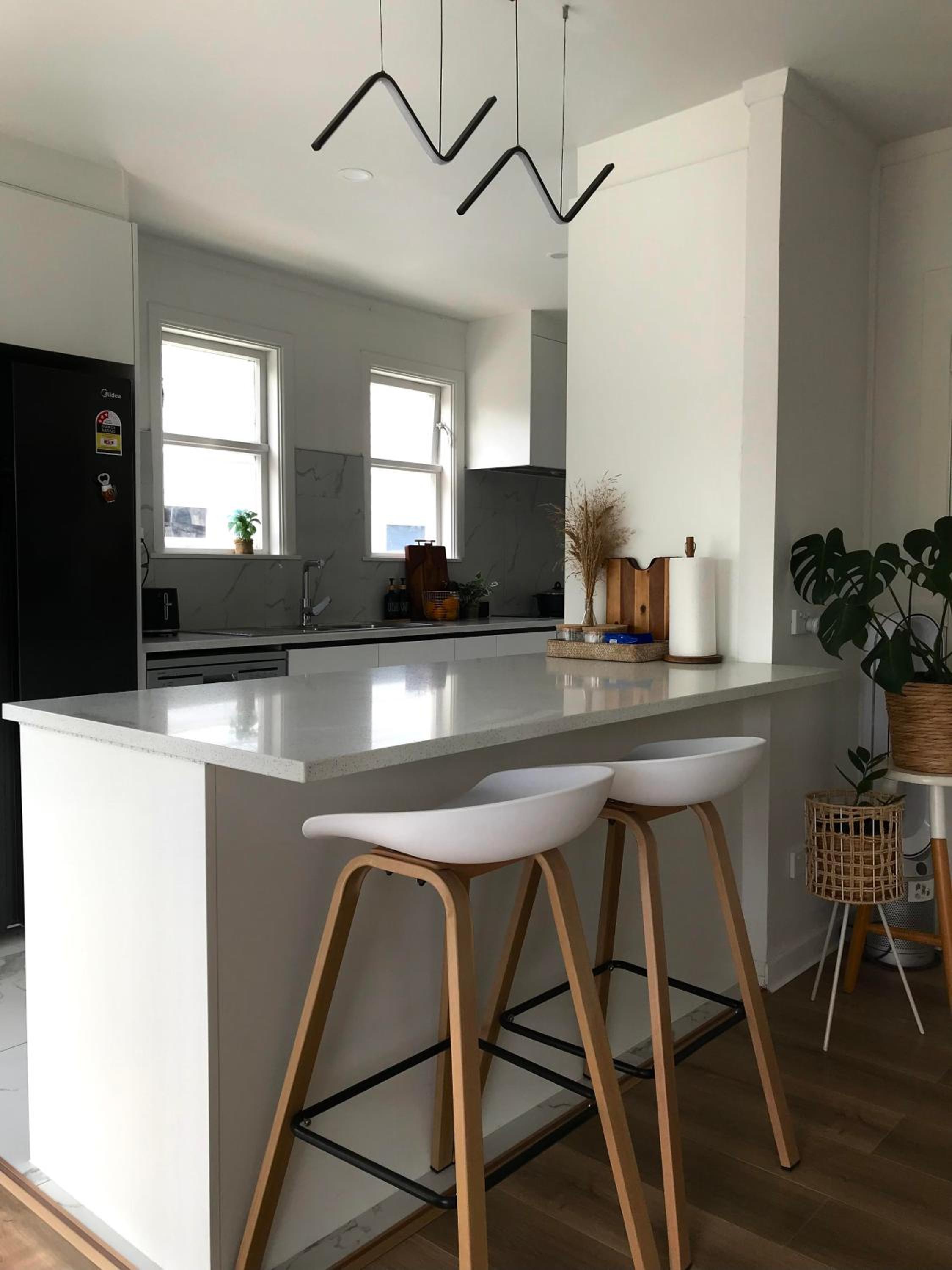 Bright & Comfy Stay in Newly Renovated Home with parking view 3