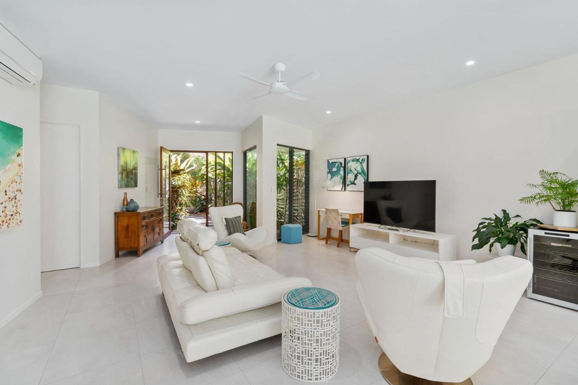 Belle Escapes Luxury Beach Edge