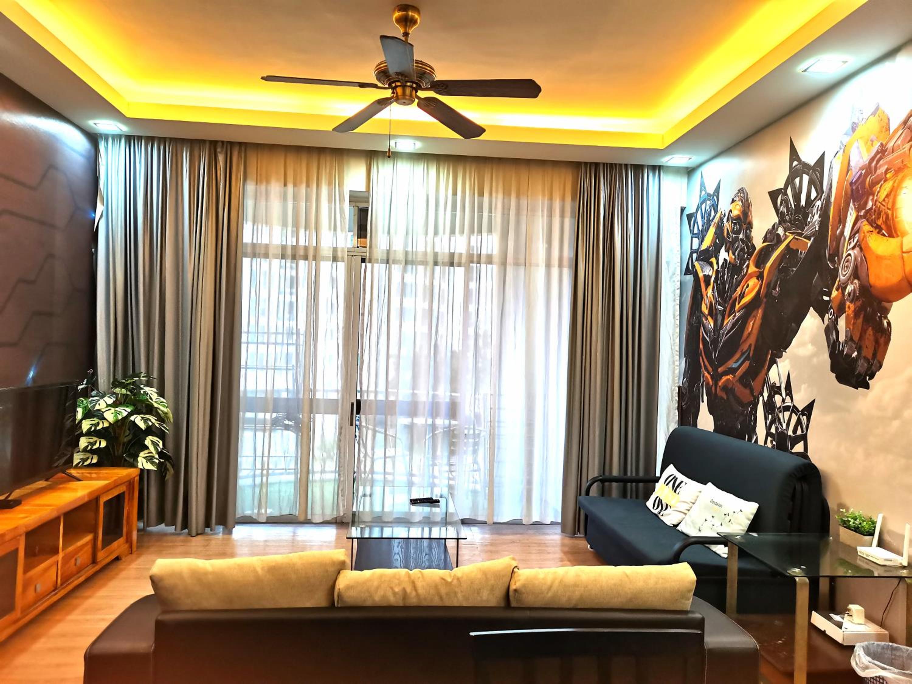 KLCC Transformers Homestay 10pax