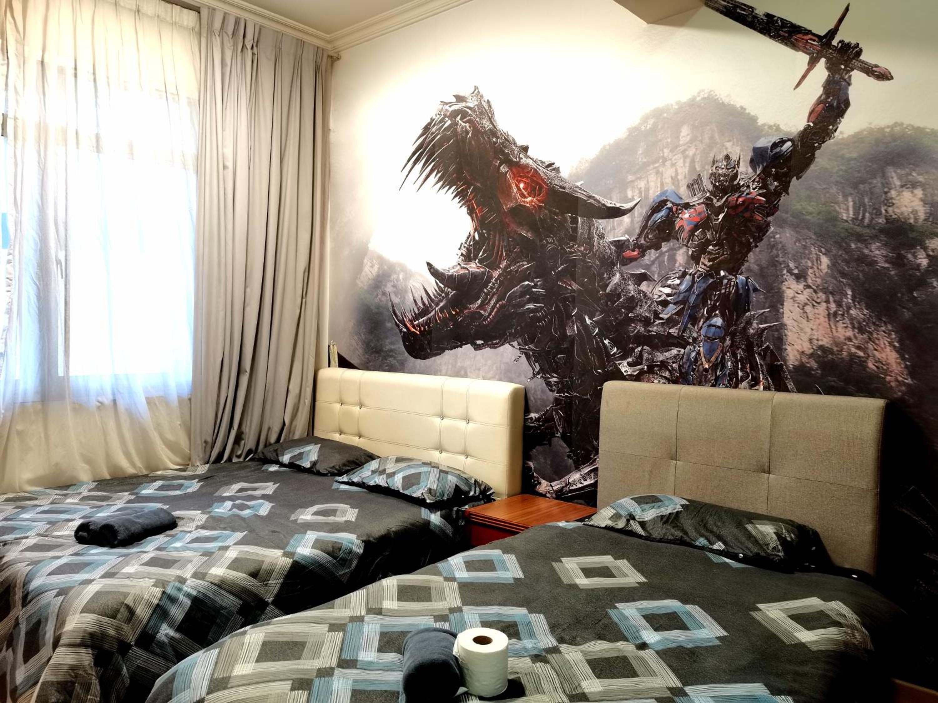 KLCC Transformers Homestay 10pax