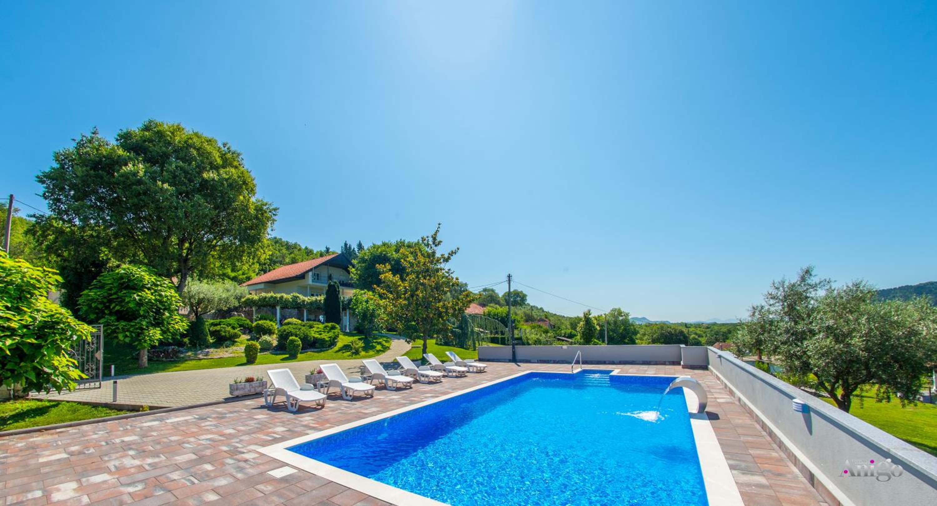 Villa Ellie