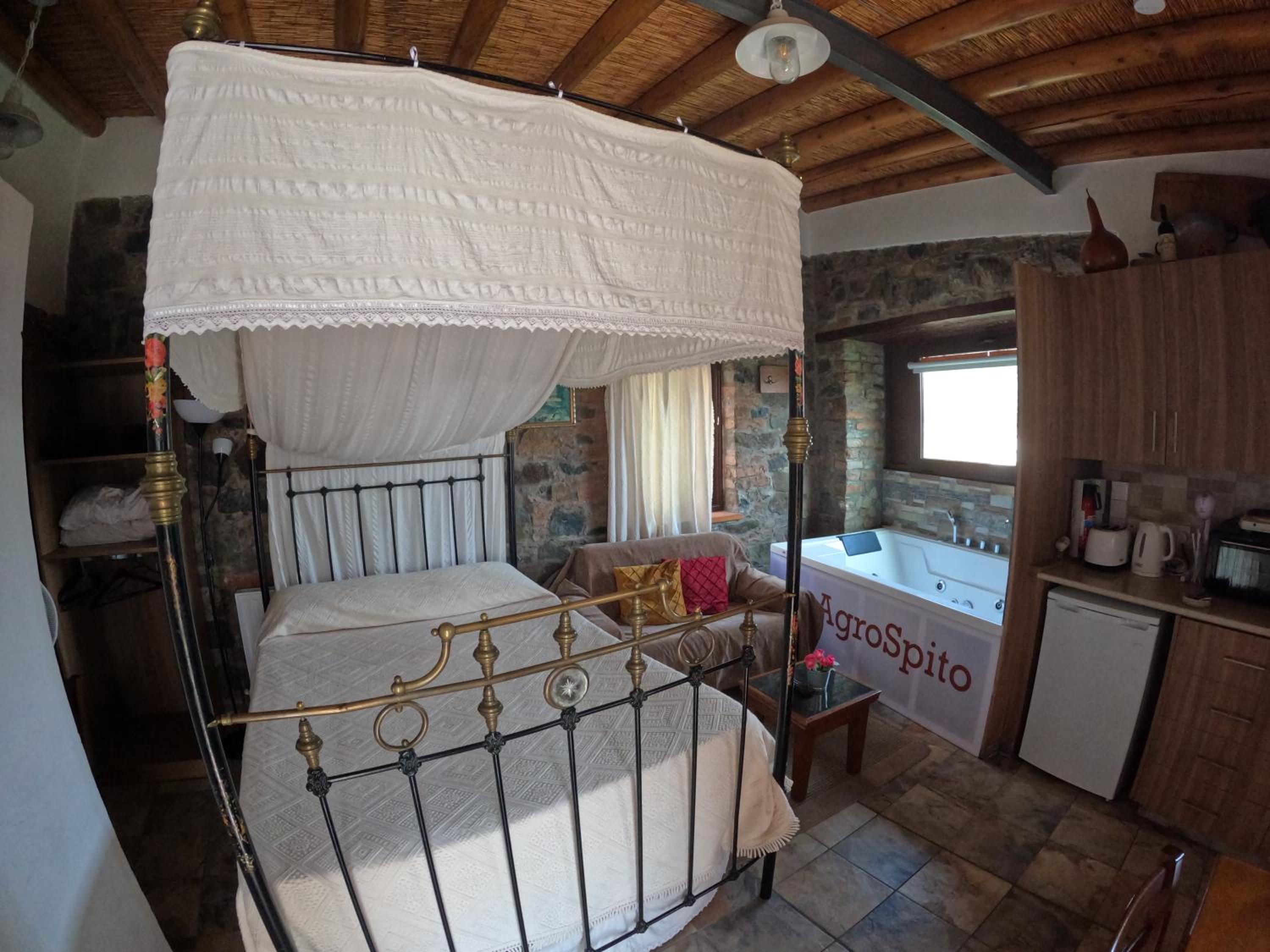 AgroSpito Traditional Guest House