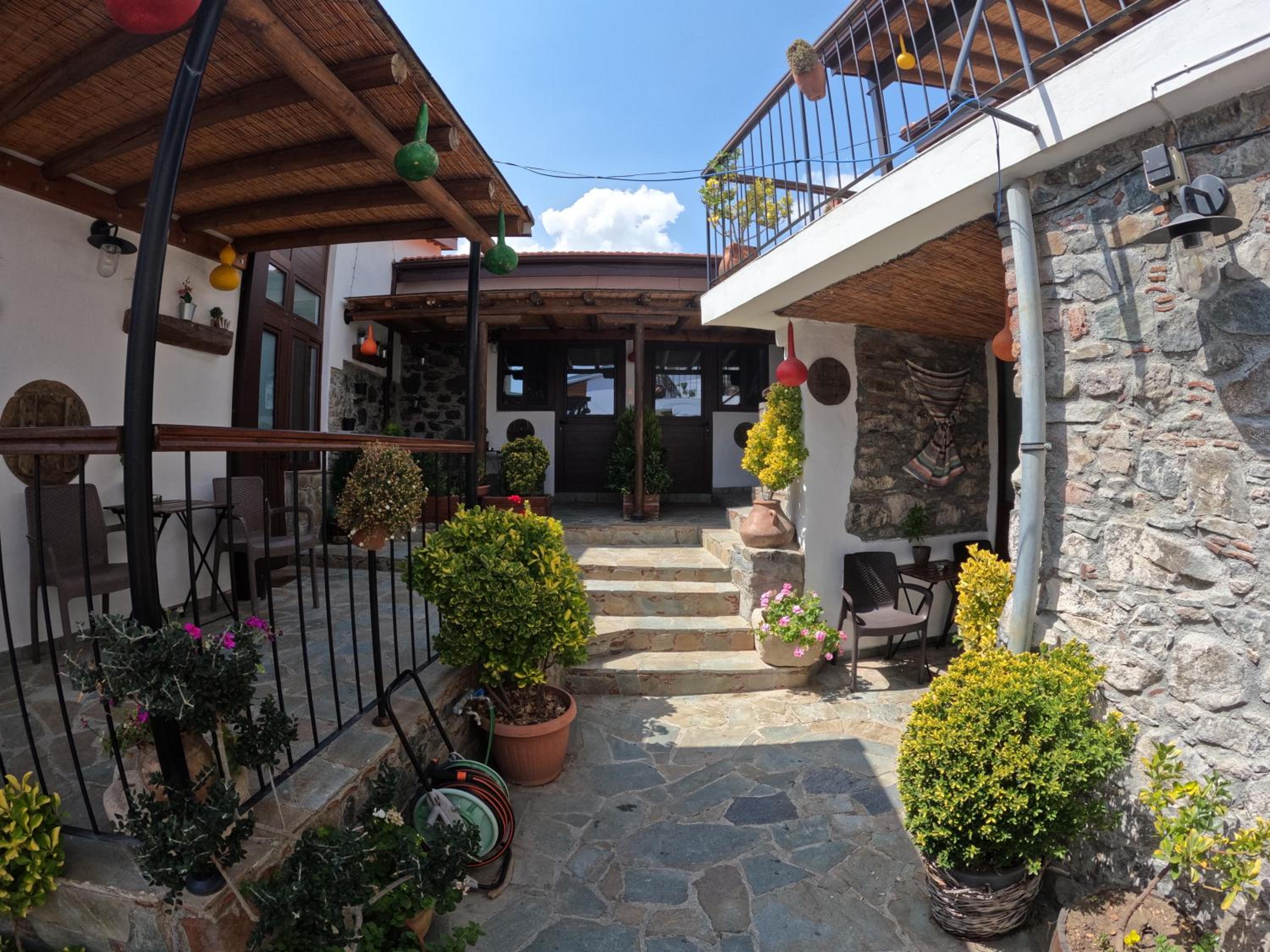 AgroSpito Traditional Guest House