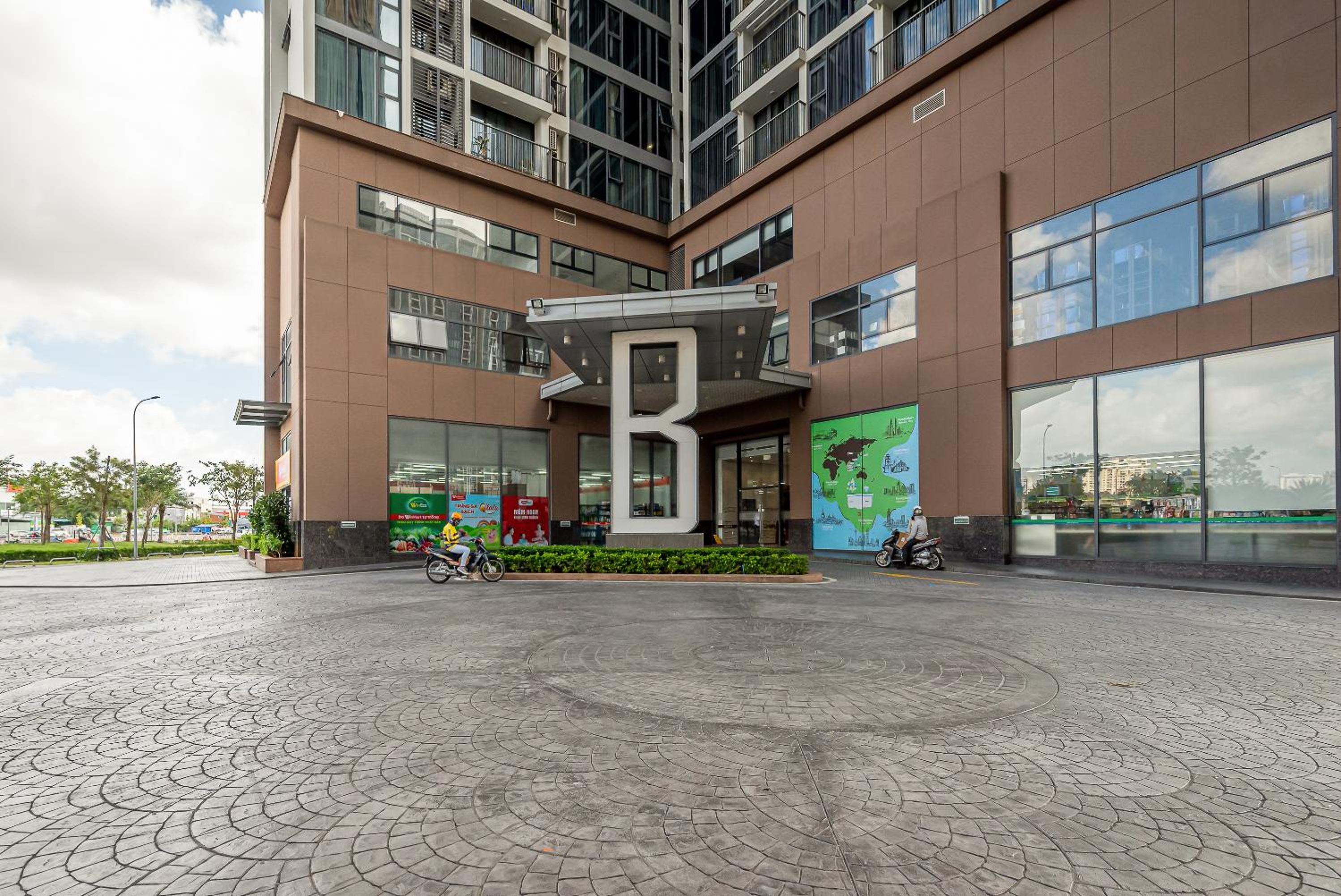 Eco Green SaiGon Apt - Amazing view - Free Pool & Gym