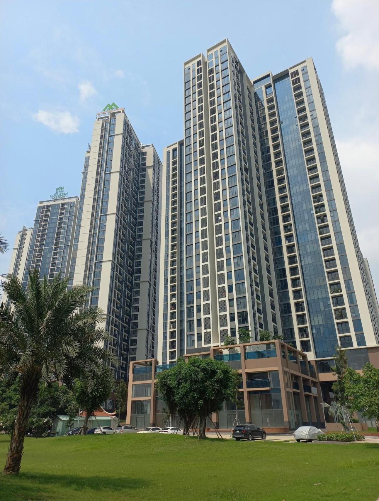 Eco Green SaiGon Apt - Amazing view - Free Pool & Gym