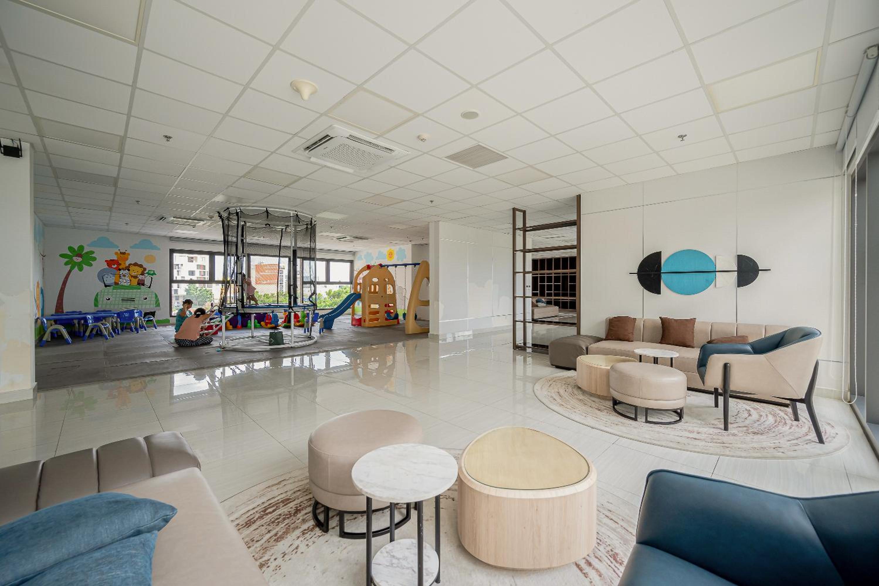 Eco Green SaiGon Apt - Amazing view - Free Pool & Gym