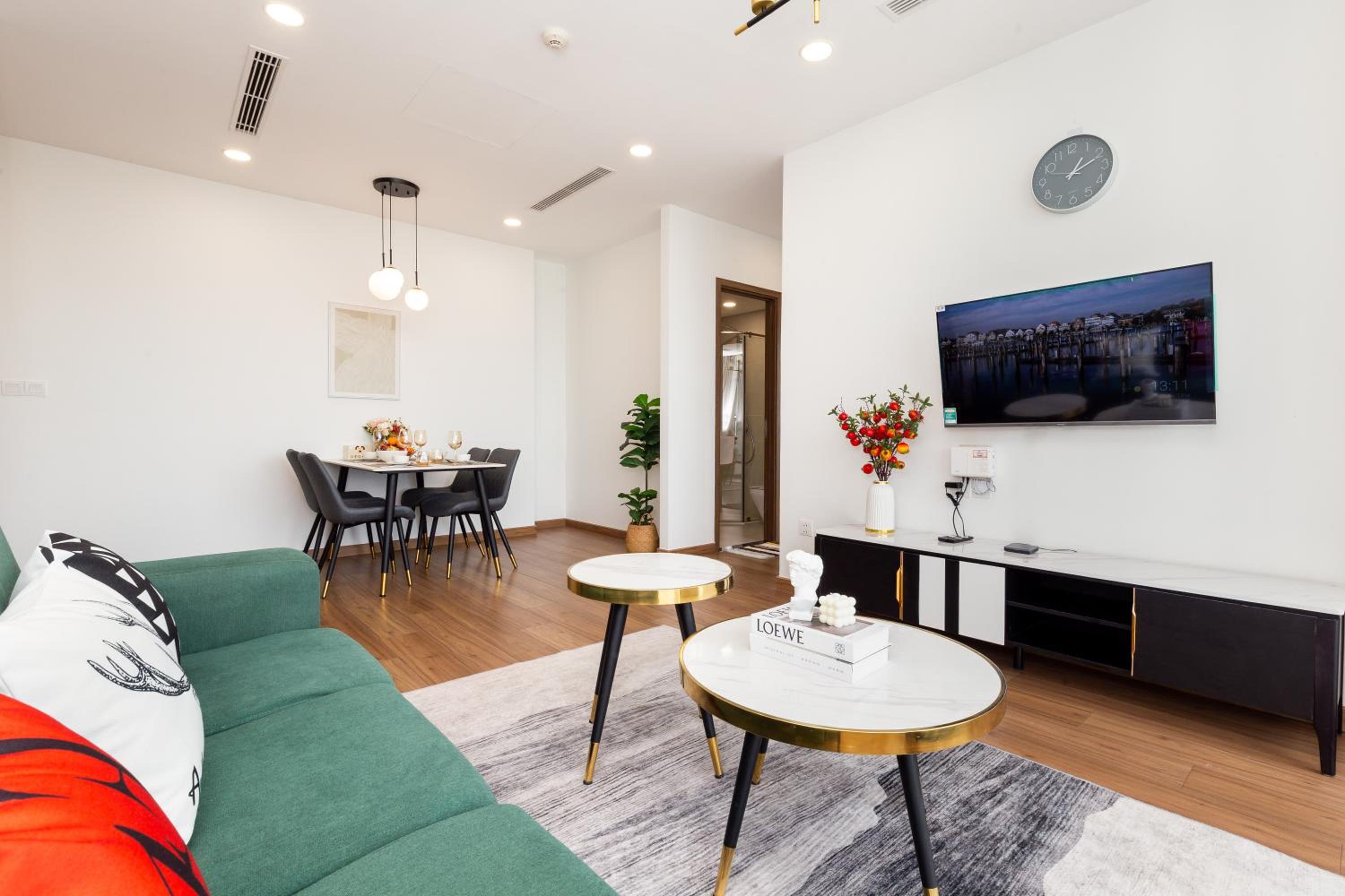 Eco Green SaiGon Apt - Amazing view - Free Pool & Gym