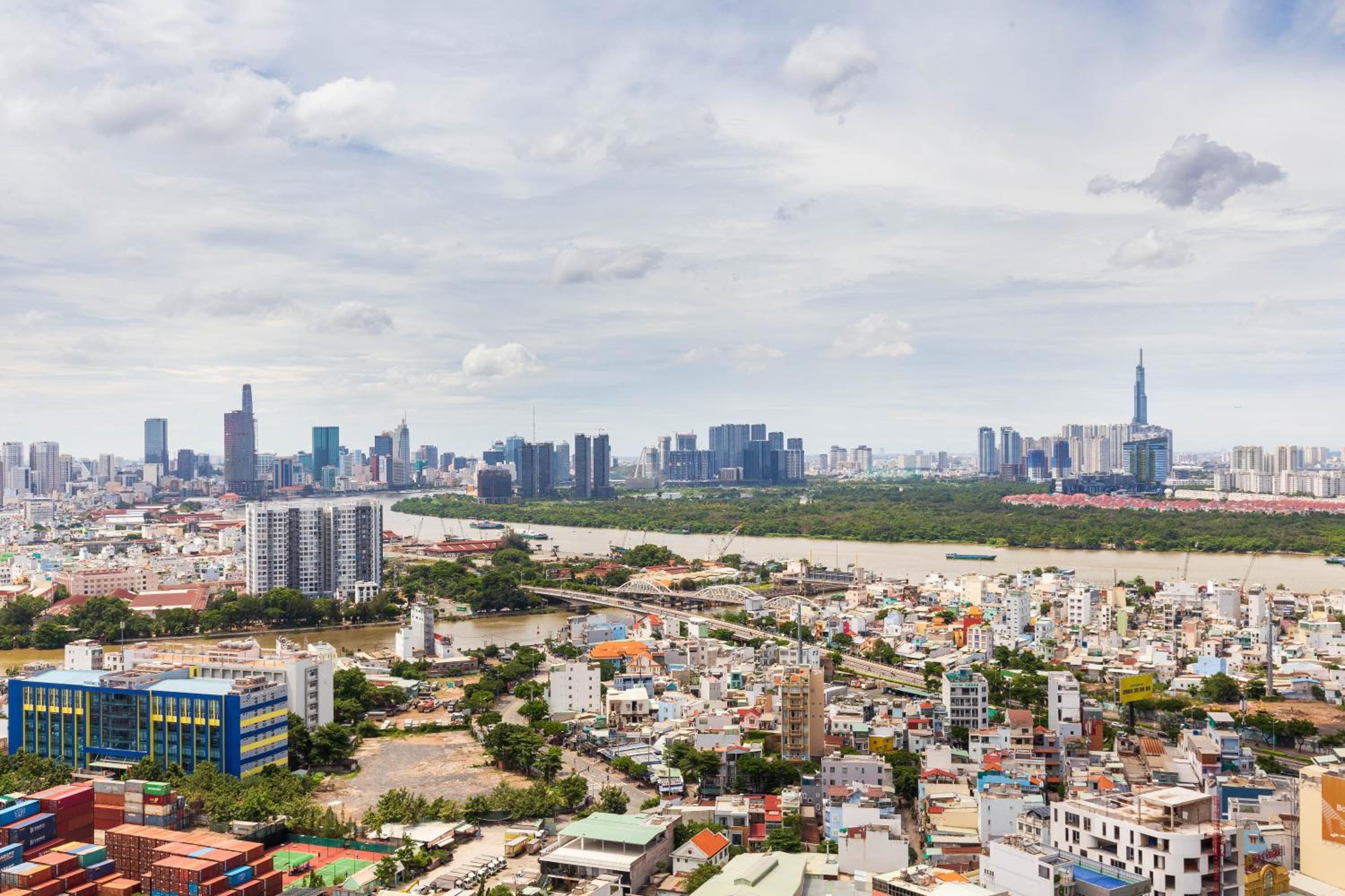Eco Green SaiGon Apt - Amazing view - Free Pool & Gym