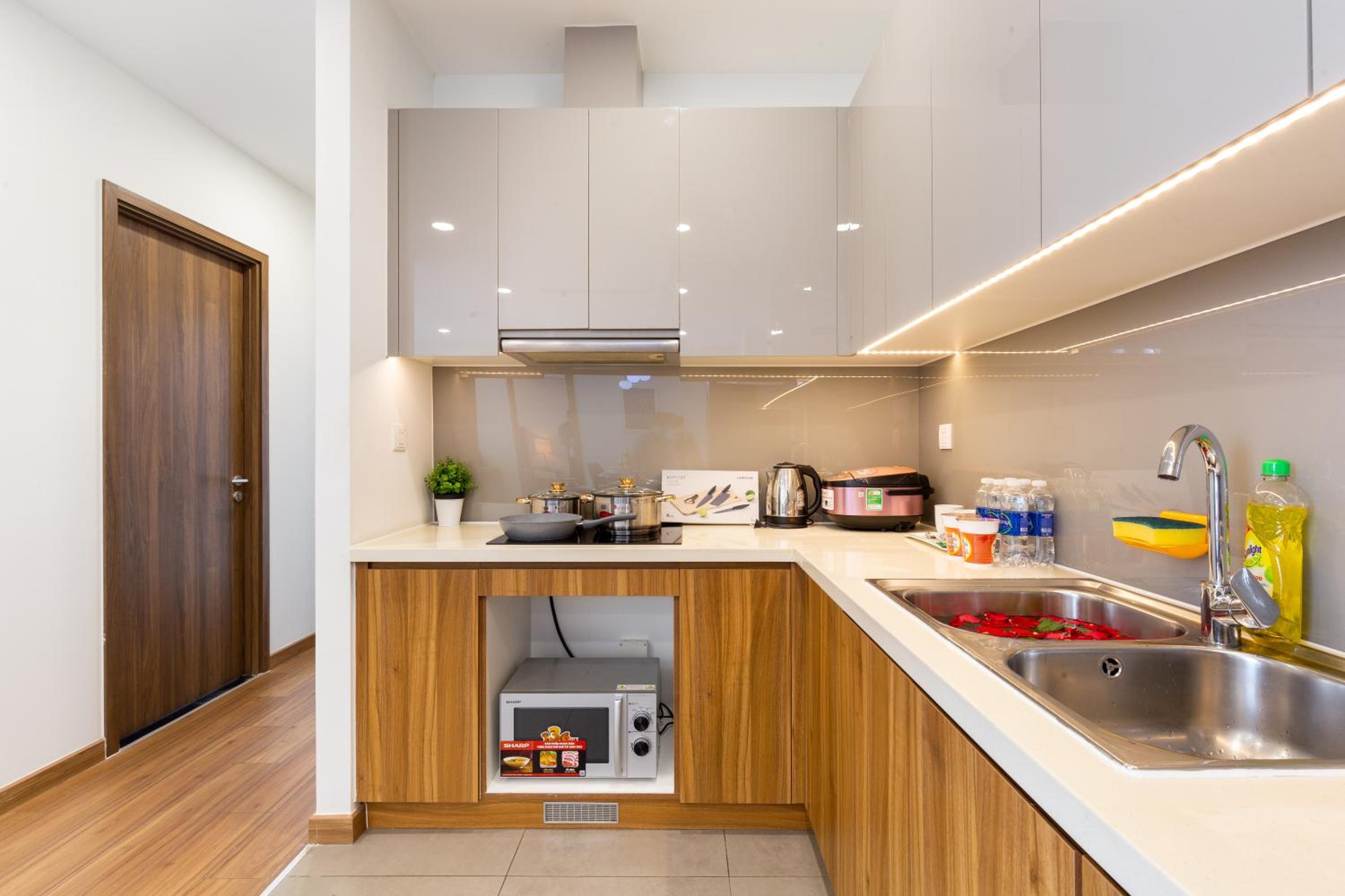 Eco Green SaiGon Apt - Amazing view - Free Pool & Gym