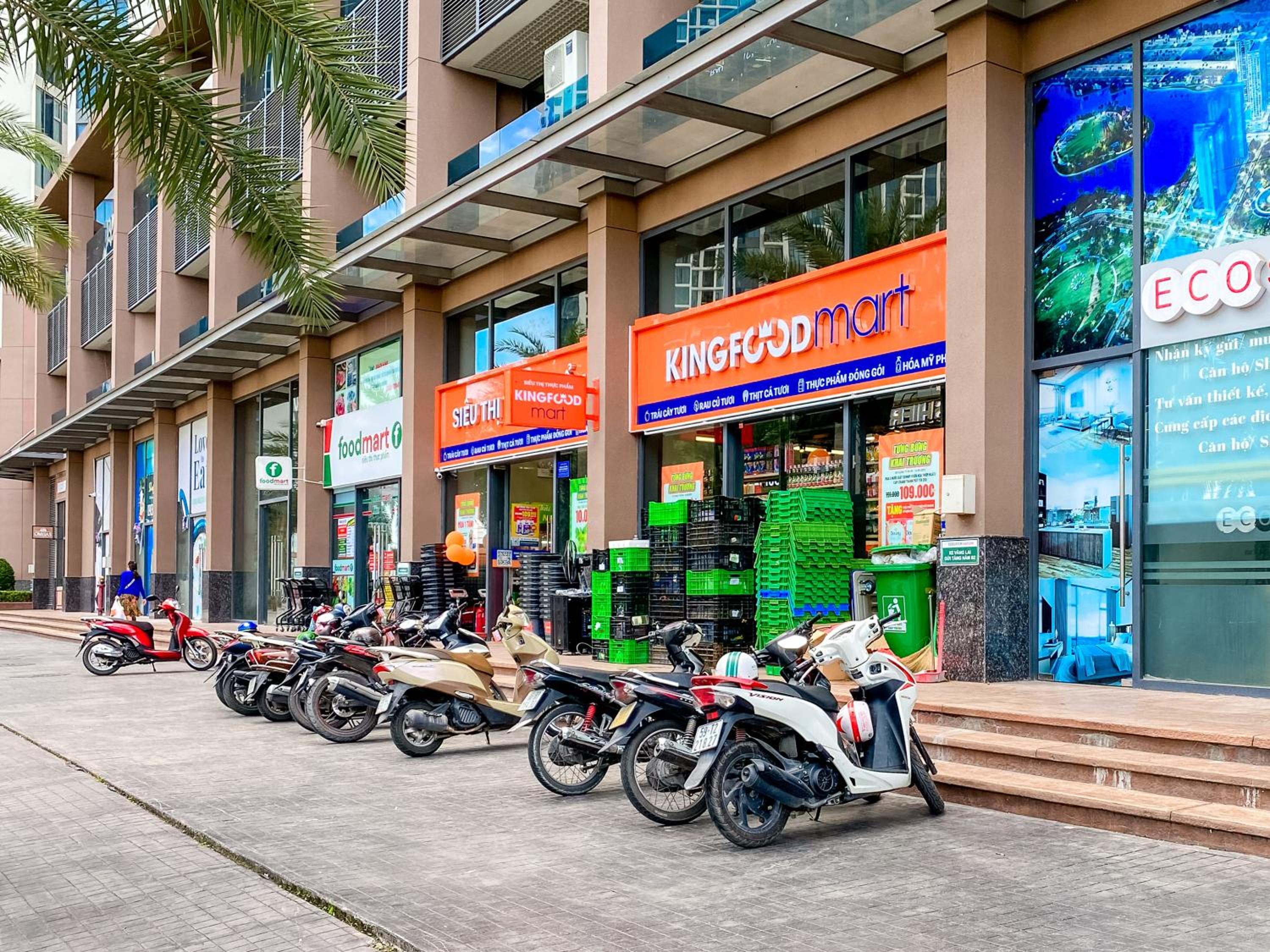Eco Green SaiGon Apt - Amazing view - Free Pool & Gym