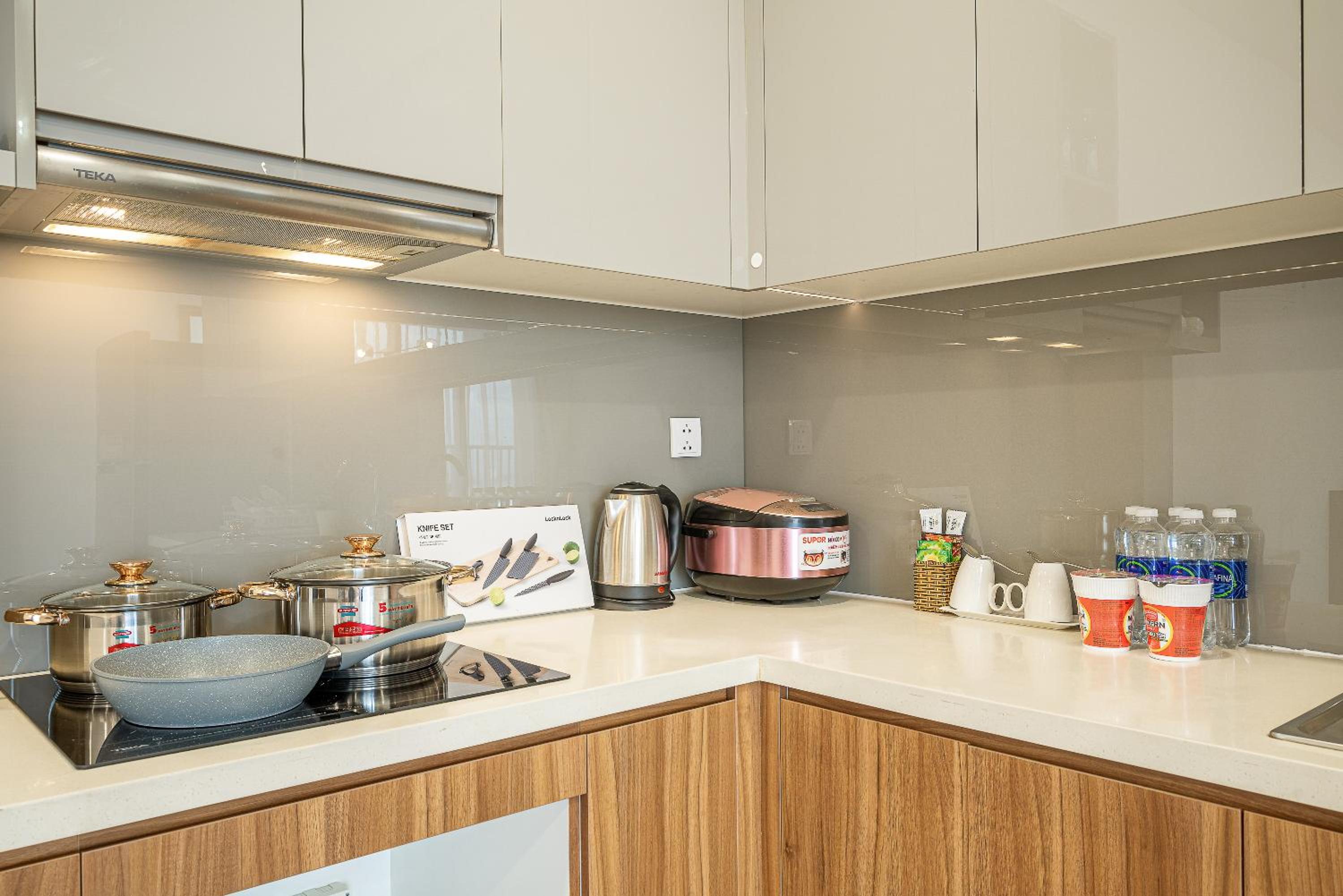 Eco Green SaiGon Apt - Amazing view - Free Pool & Gym