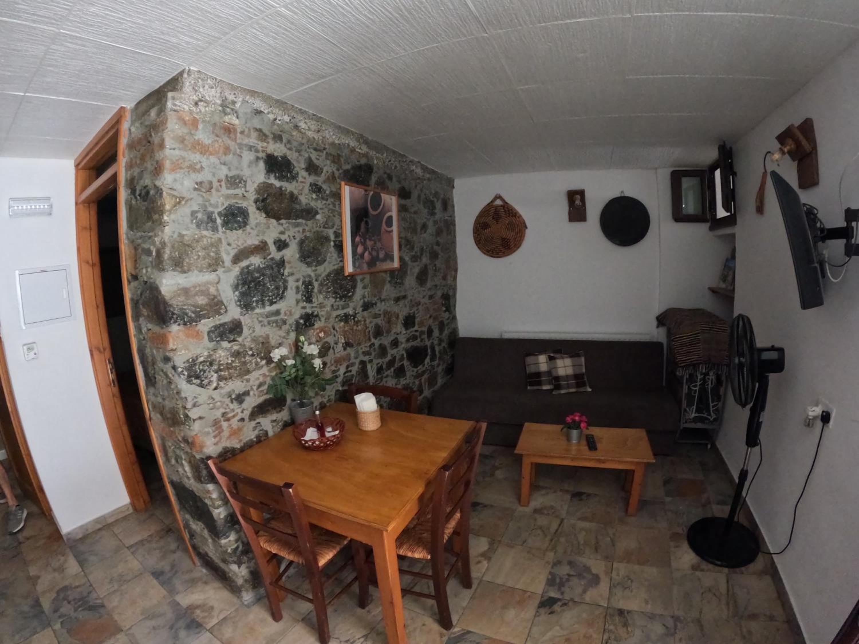 AgroSpito Traditional Guest House