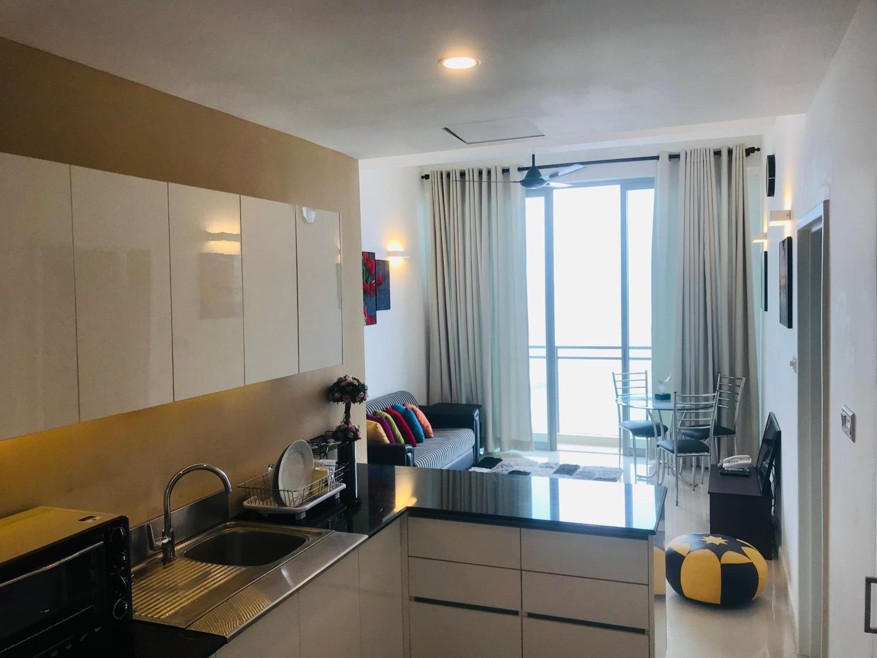 Oceanfront Condos Galle-Apartment L410 A