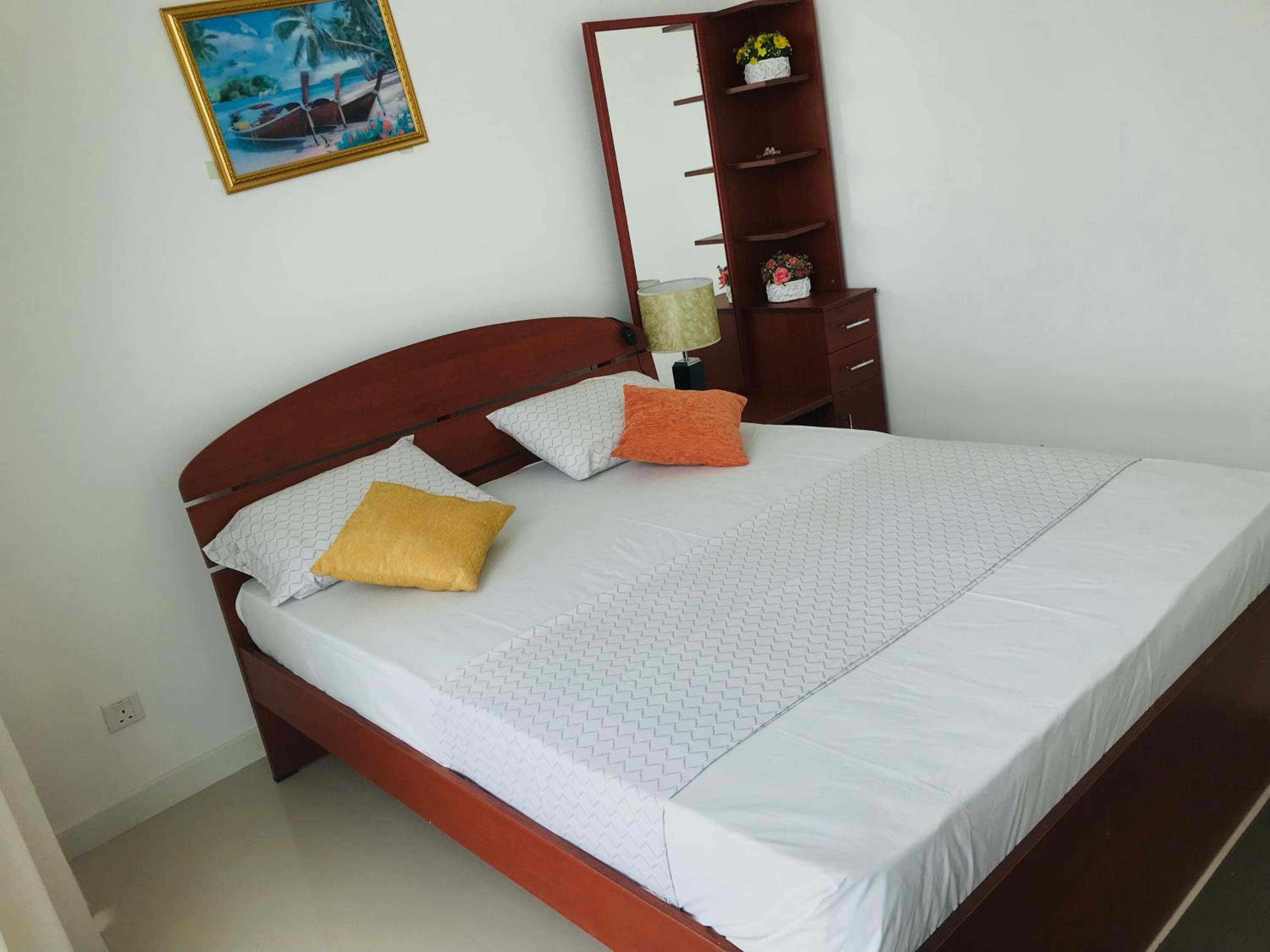 Oceanfront Condos Galle-Apartment L410 A