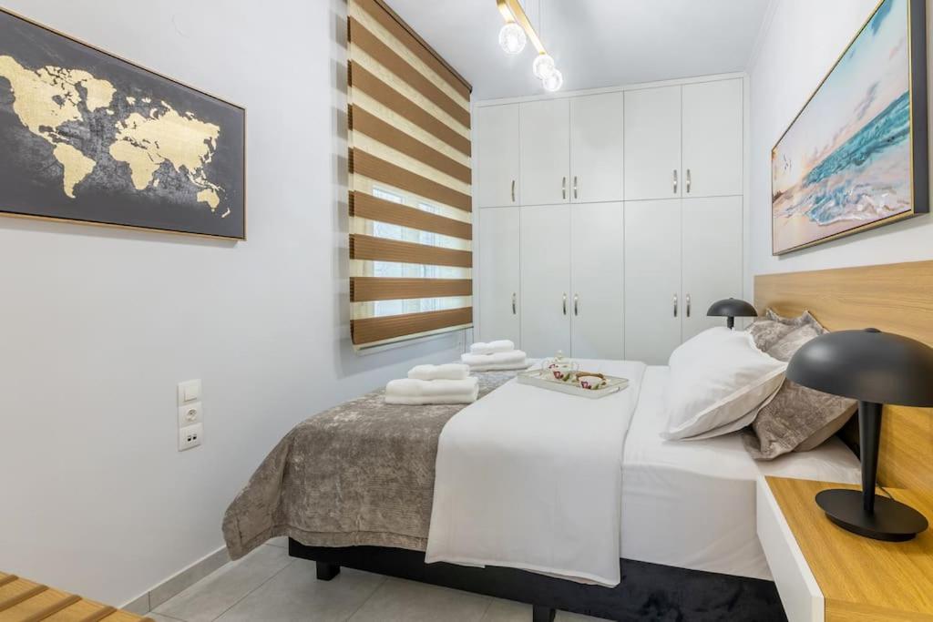 Harbor Hideaway Heraklion Suite