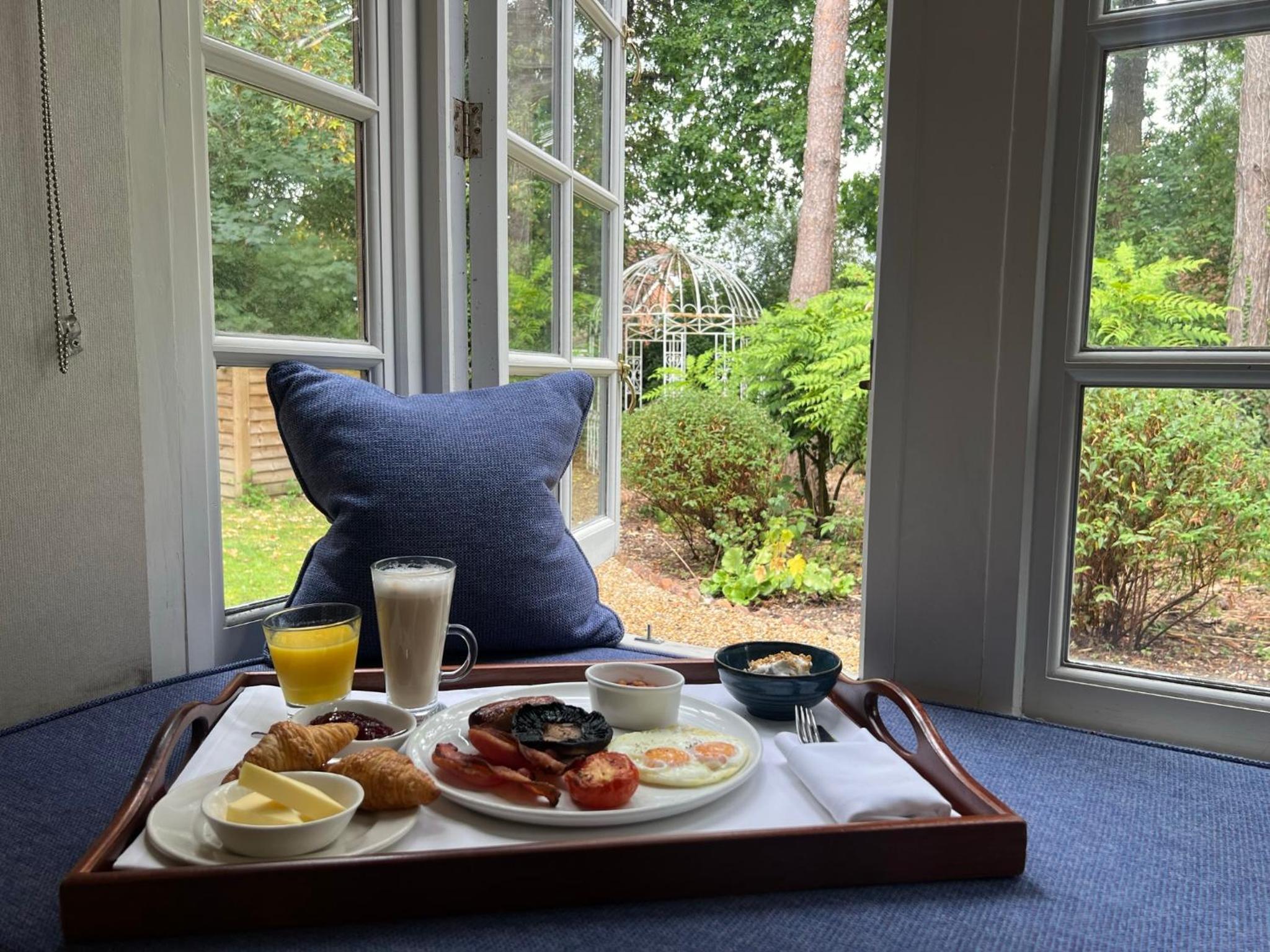 Horley Vacations - Langshott Manor - Luxury Hotel Gatwick - Property Image 23