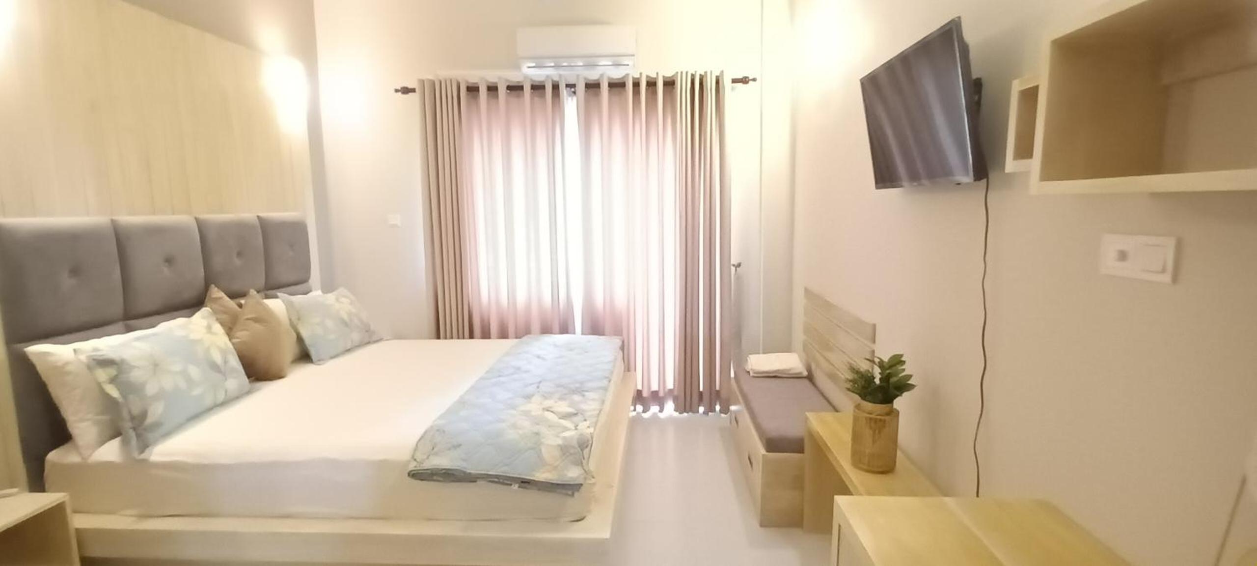 Luxury Apartment with Sea & Lagoon View  view 3