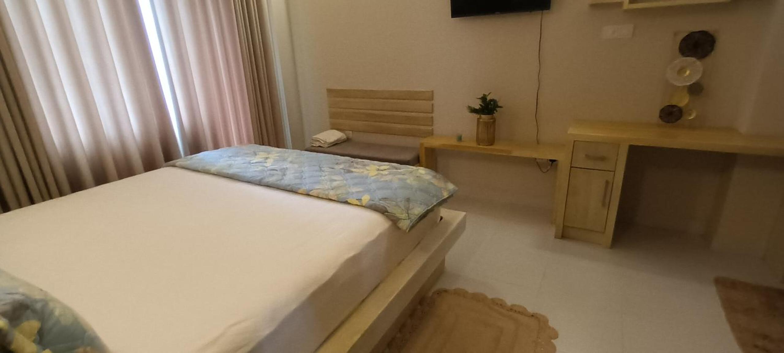 Luxury Apartment with Sea & Lagoon View  view 5