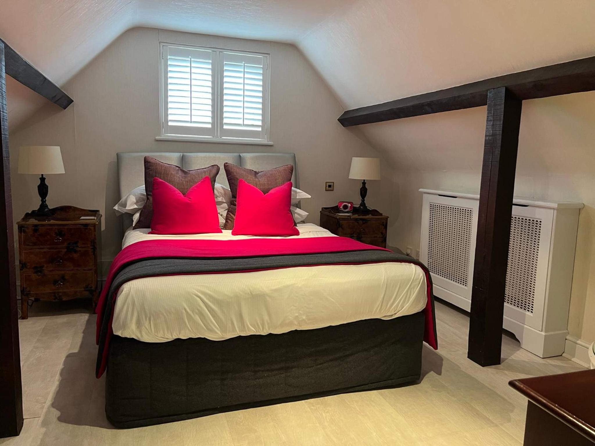 Horley Vacations - Langshott Manor - Luxury Hotel Gatwick - Property Image 133