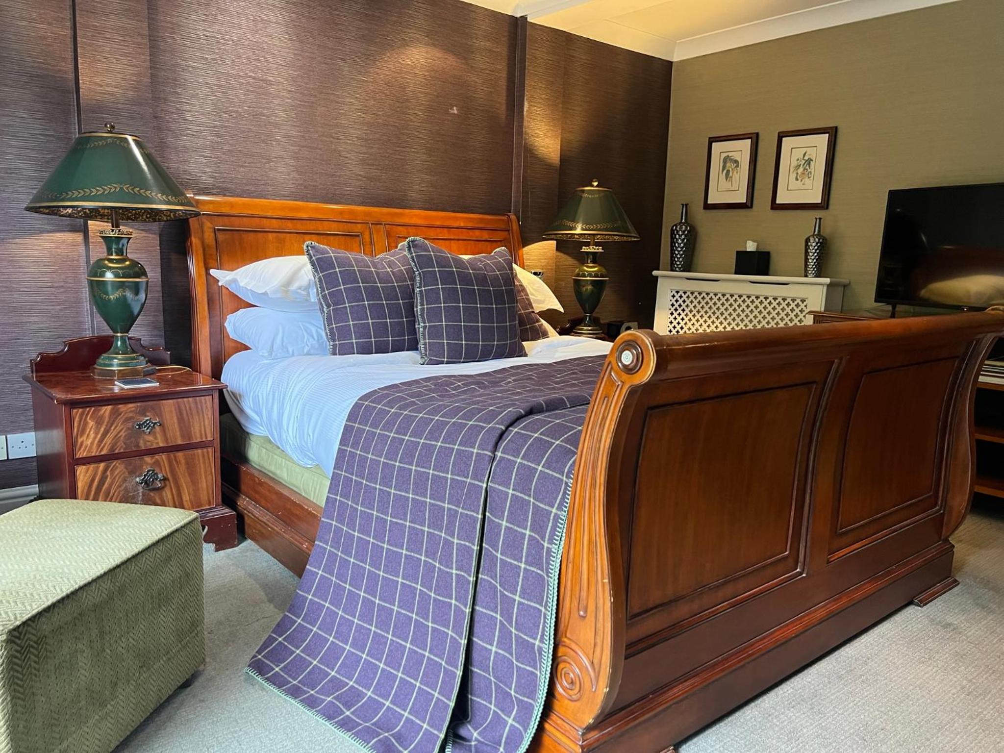 Horley Vacations - Langshott Manor - Luxury Hotel Gatwick - Property Image 28