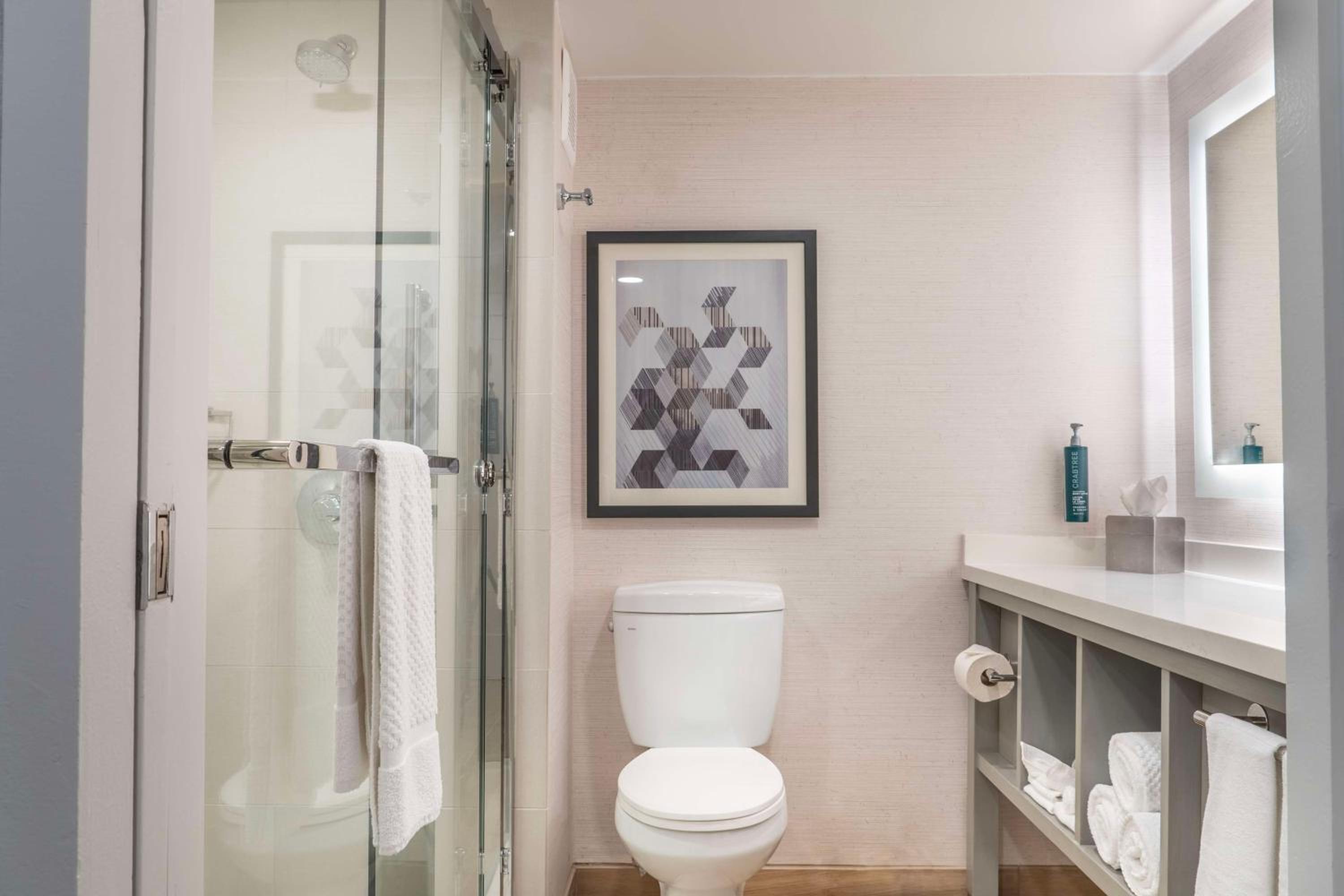 Santa Ana Vacations - DoubleTree by Hilton Orange County Airport - Property Image 29