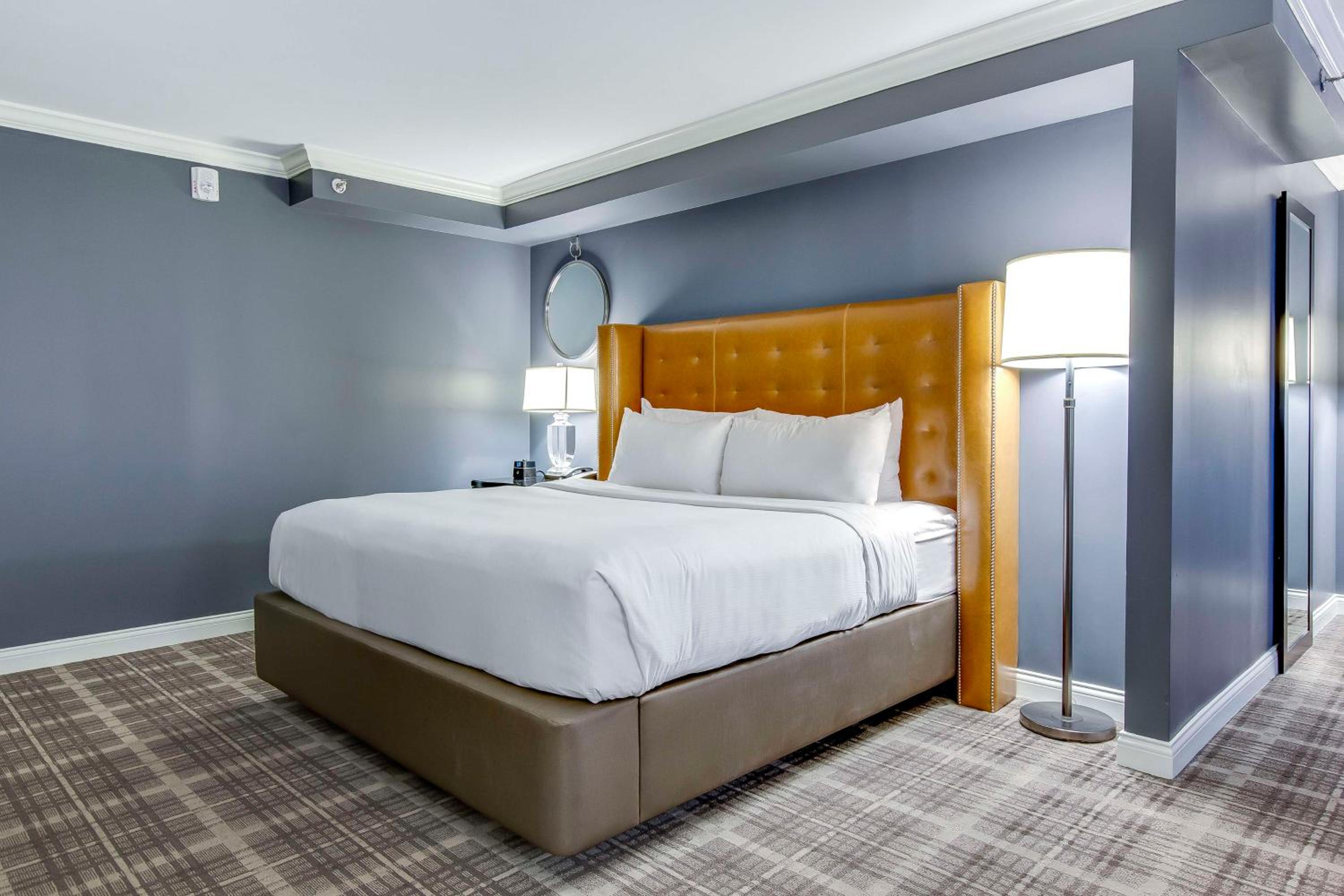 Lexington Vacations - The Campbell House Lexington, Curio Collection by Hilton - Property Image 10