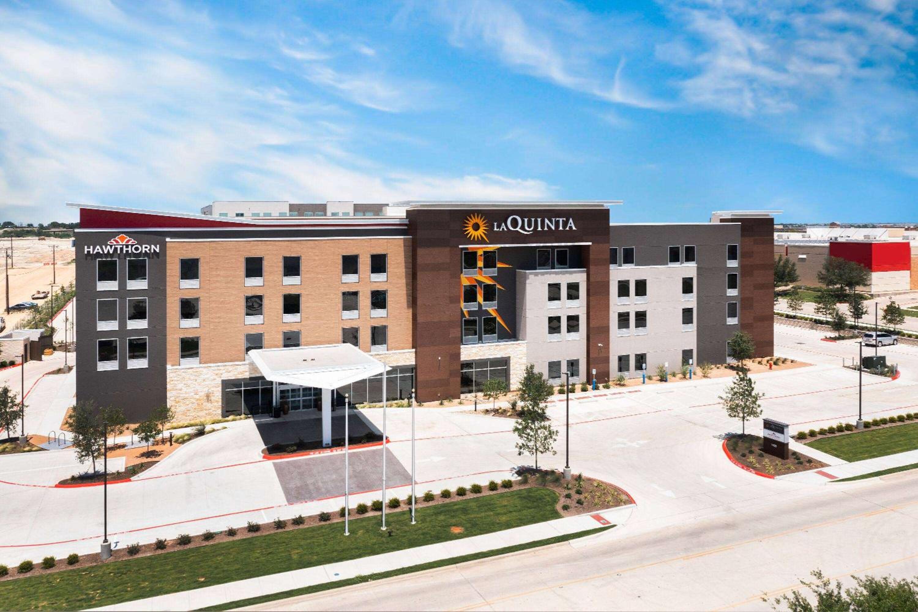 Hawthorn Extended Stay by Wyndham Pflugerville view 3