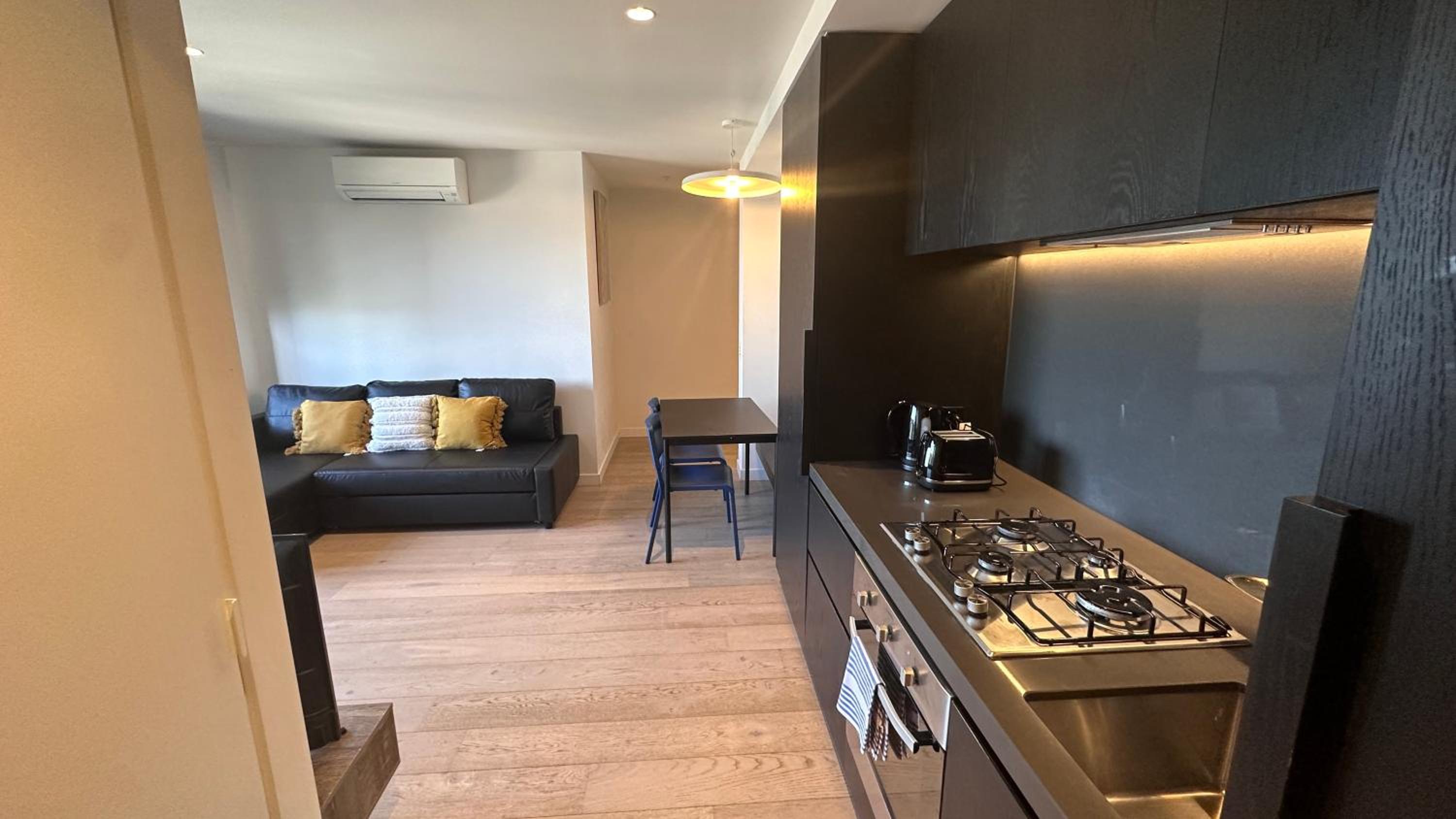 Nest Apartments MEET Empire