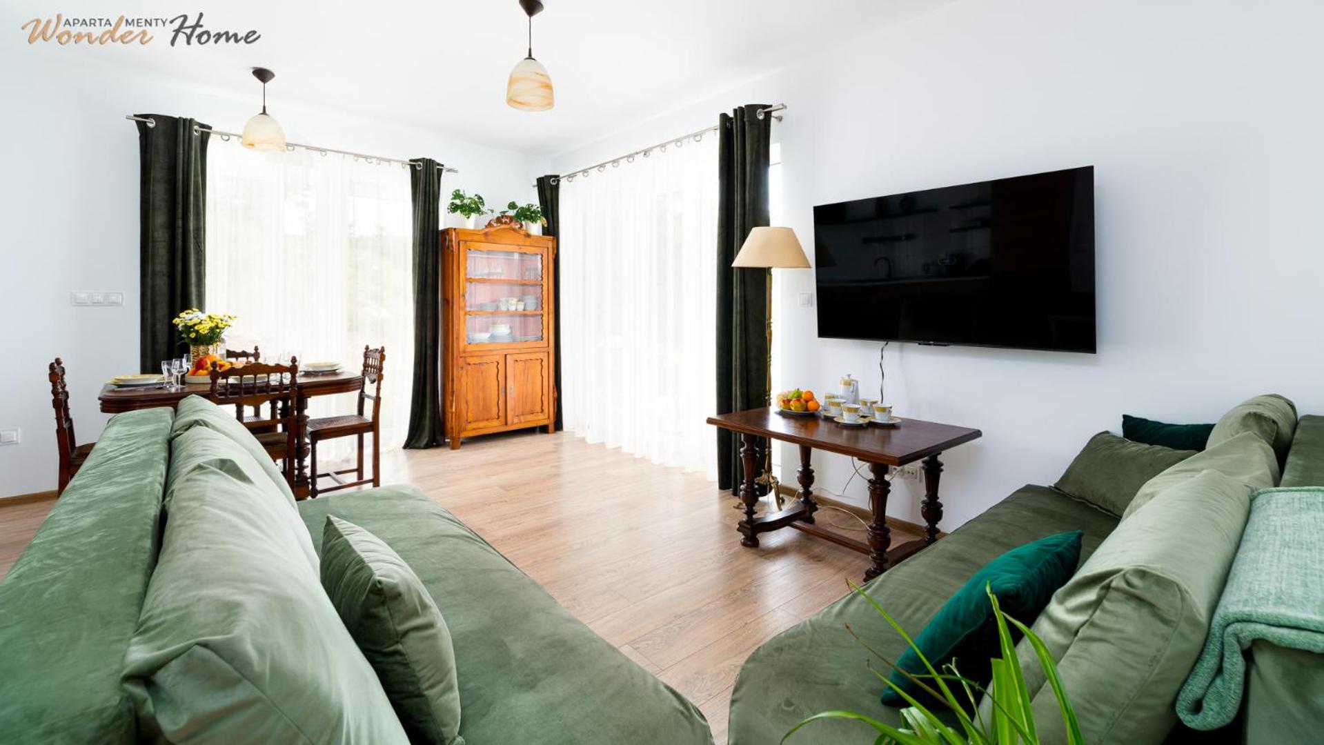 Wonder Home Myśliwska - Domki przy stoku Karpatka - na terenie kompleksu plac zabaw, zewnętrzna siłownia i sklep