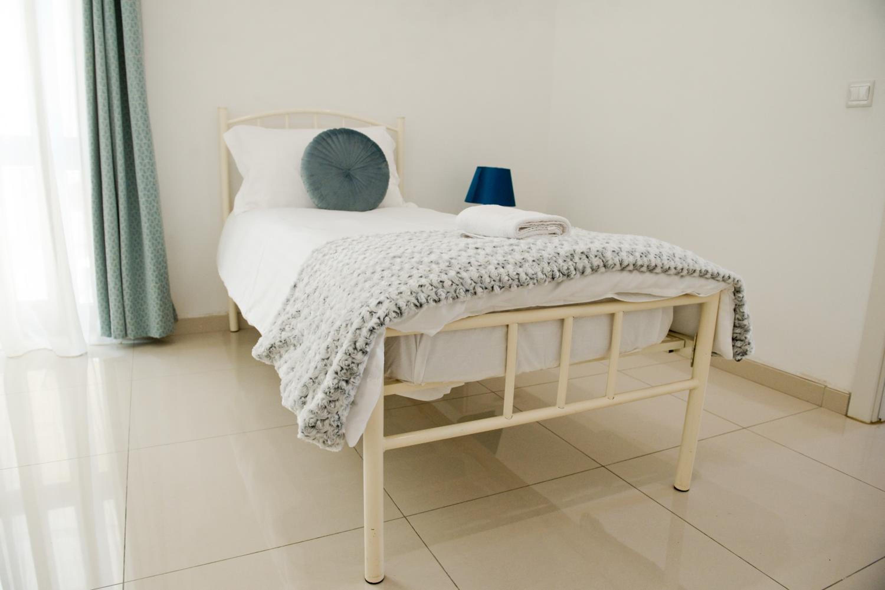 Photo 48