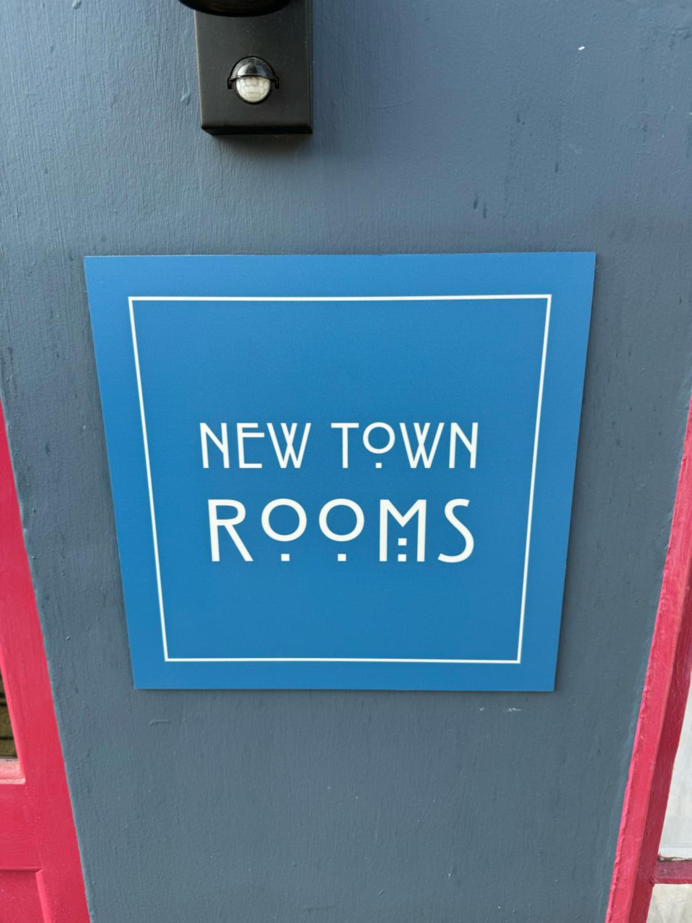New Town Rooms view 4