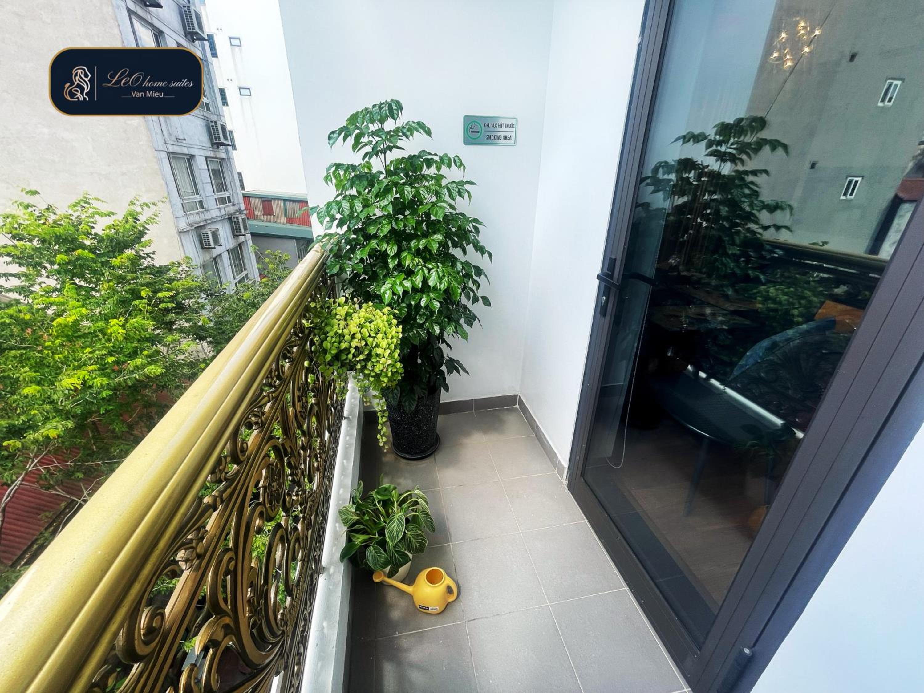 High-ser Apartment -2BR - NiceView - Parking - Spacious - In center
