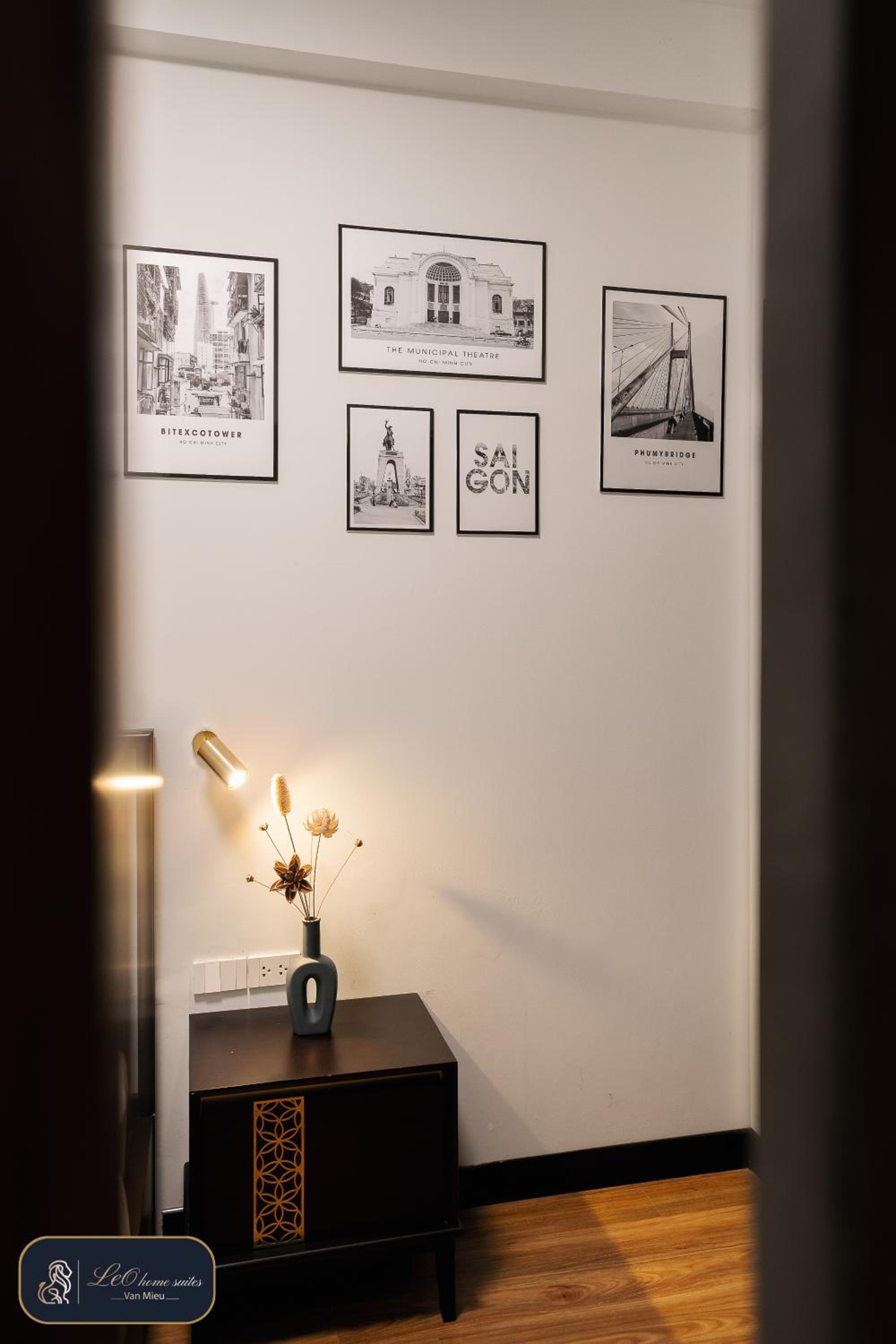 High-ser Apartment -2BR - NiceView - Parking - Spacious - In center
