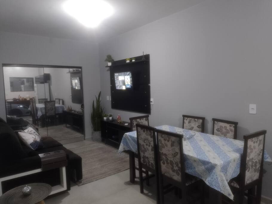 ótima casa, boa localização praia de Itajuba !