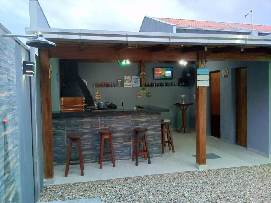 ótima casa, boa localização praia de Itajuba !