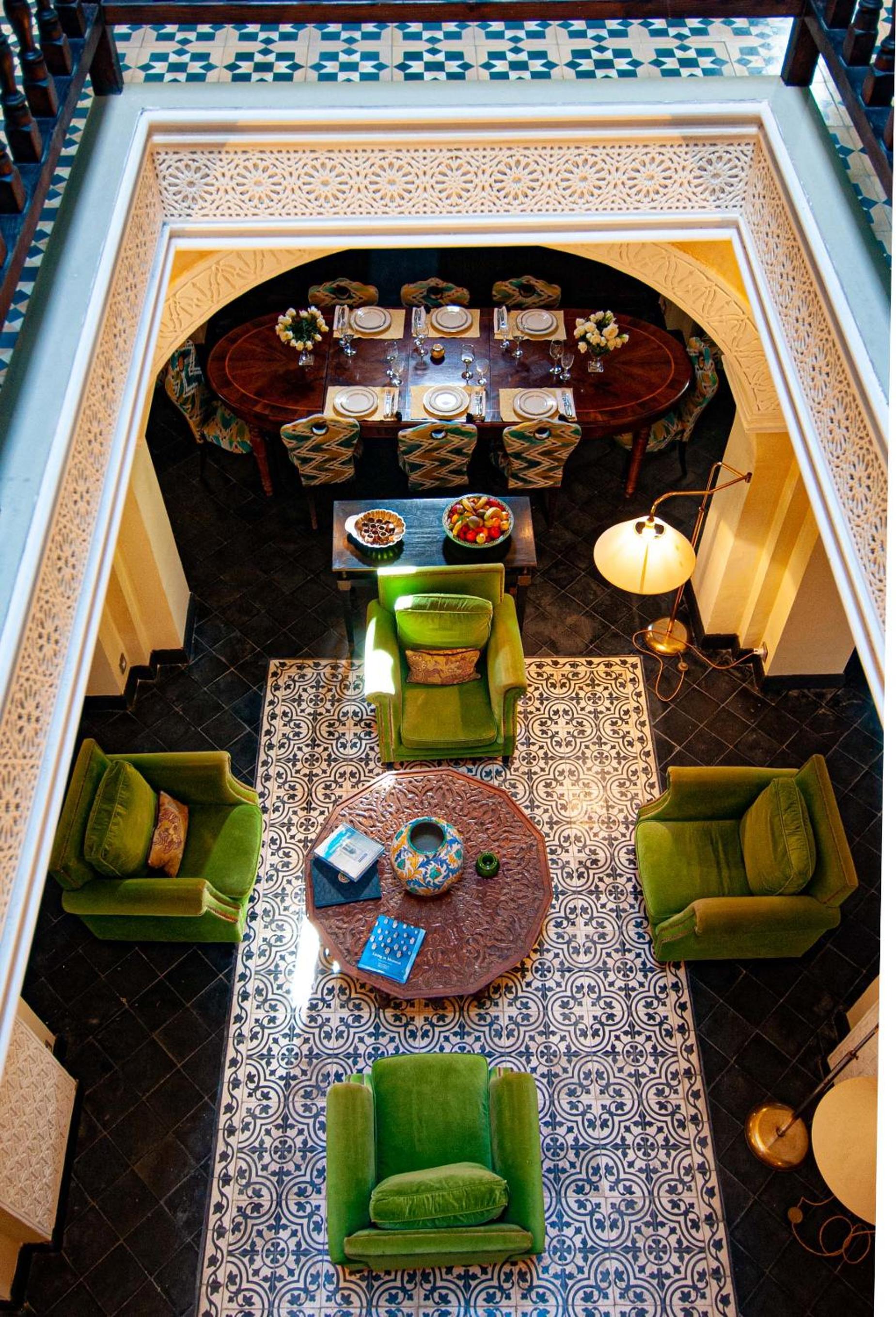 lounge