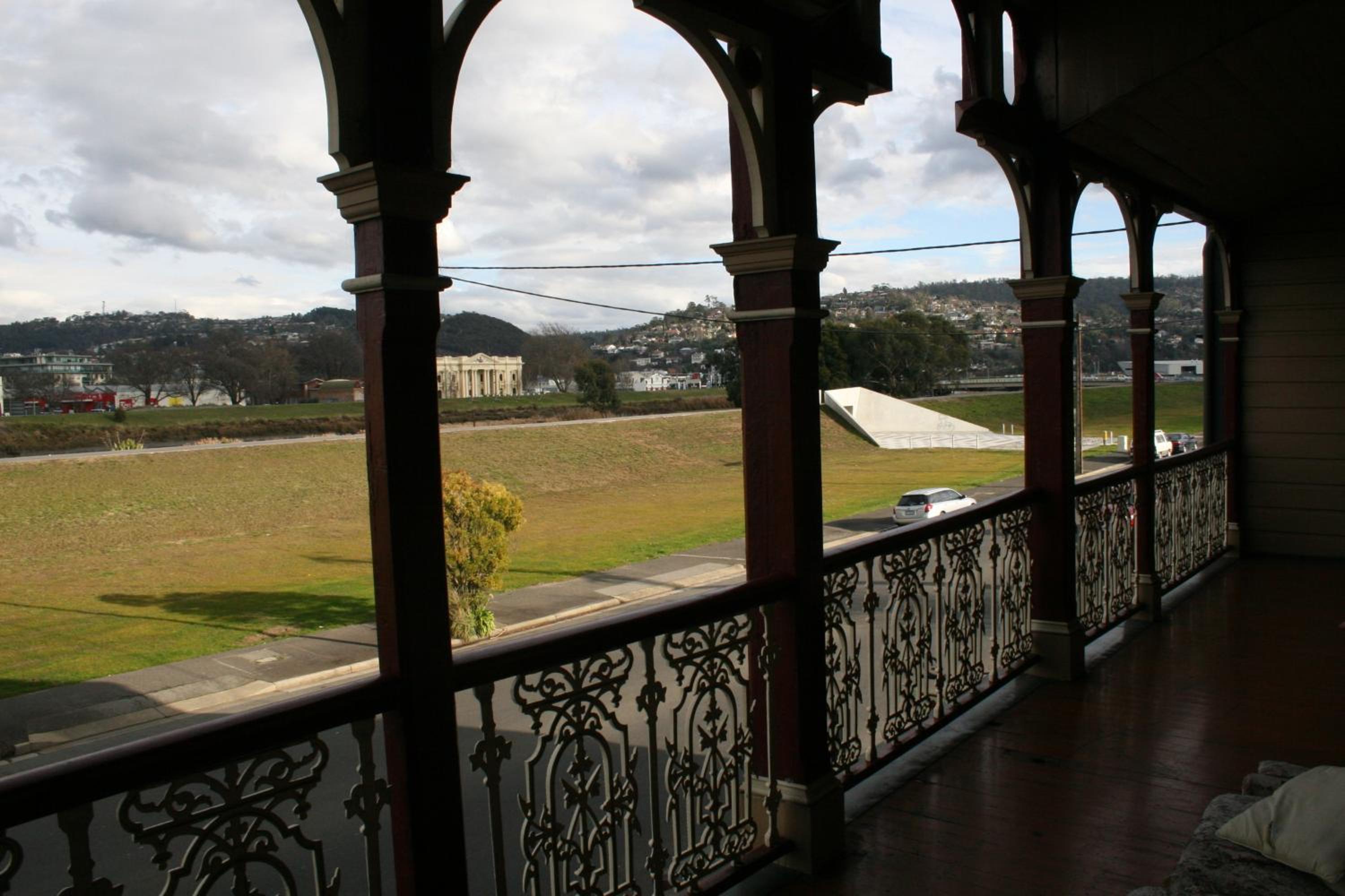 Arthouse Hostel