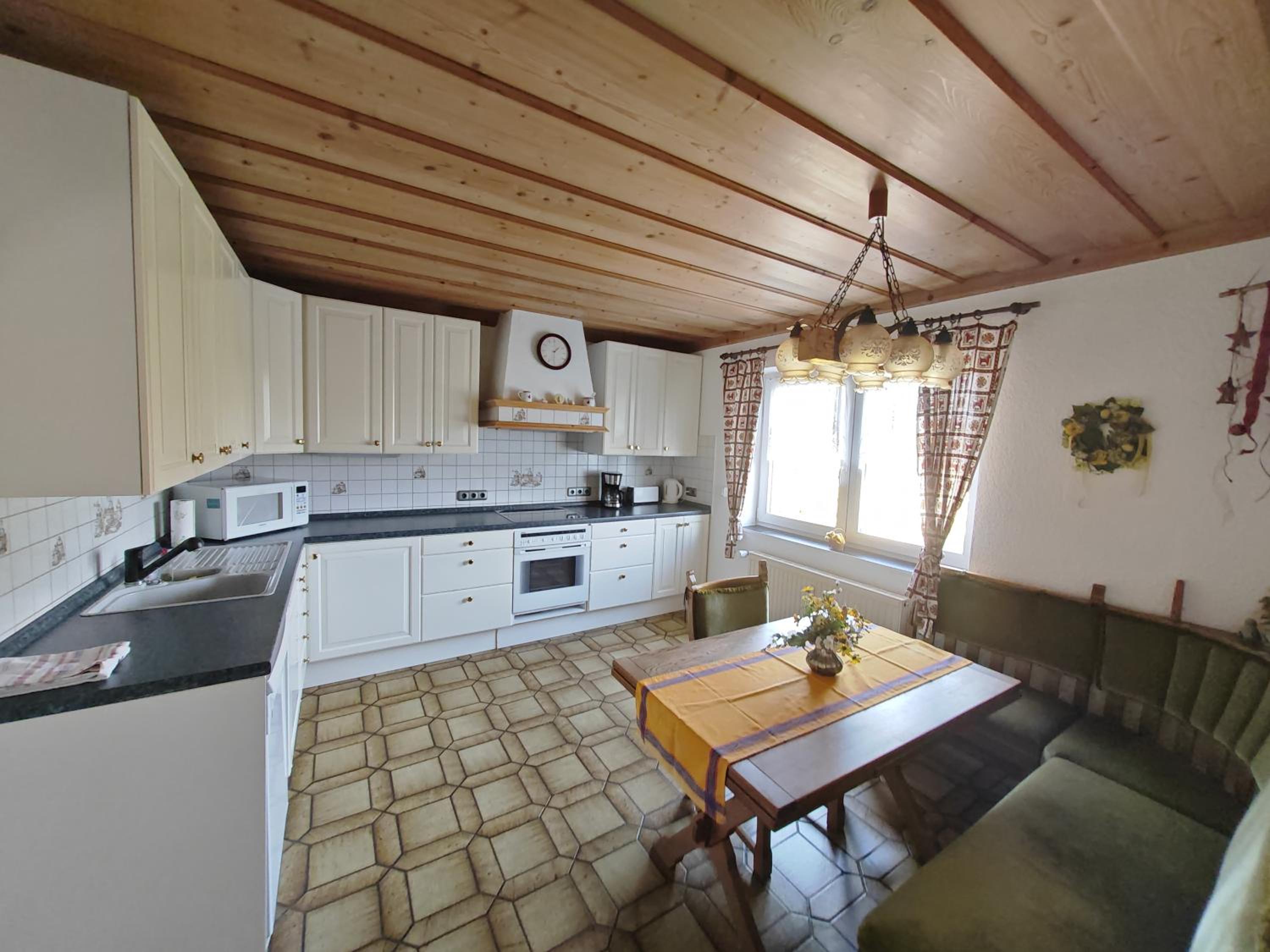 Apartment O2 - Gehobene 4-Zimmer Wohnung 145qm fur 1-6 Personen 2x DZ 1x ZZ - Property Image 8