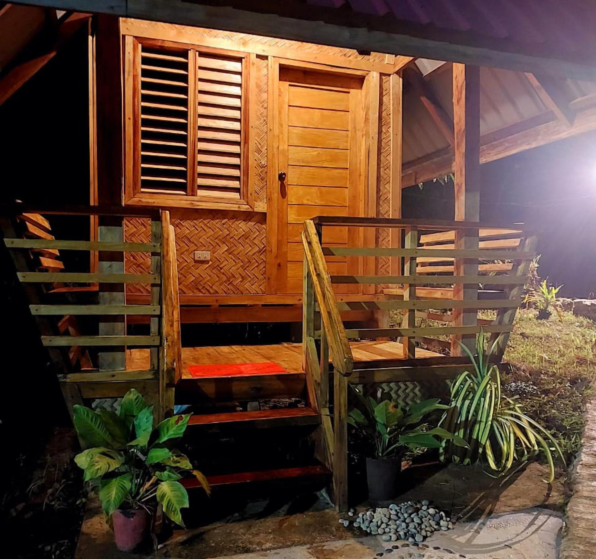 B&R Hostel Nagtabon