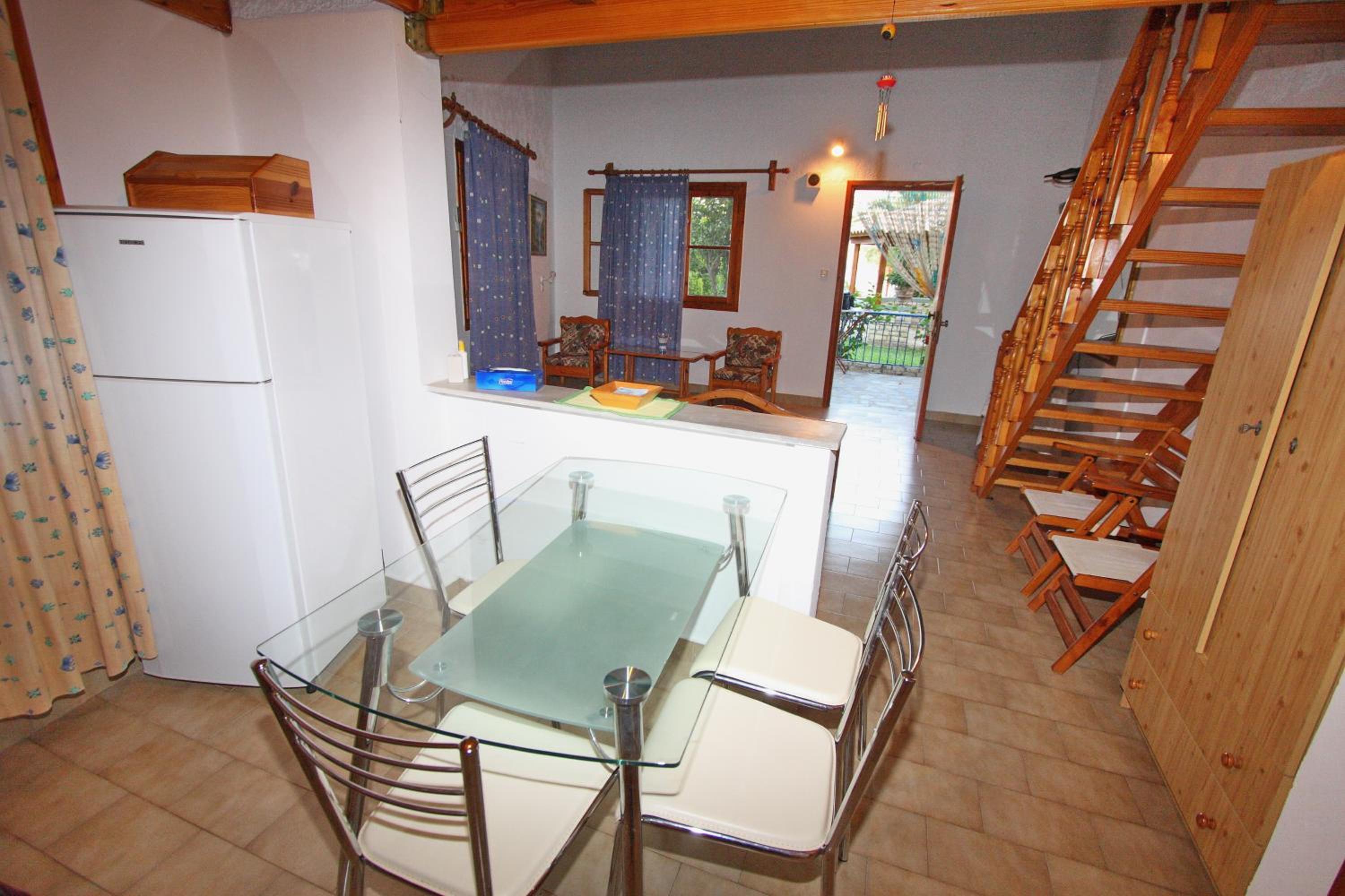 Foinikas Rooms view 4